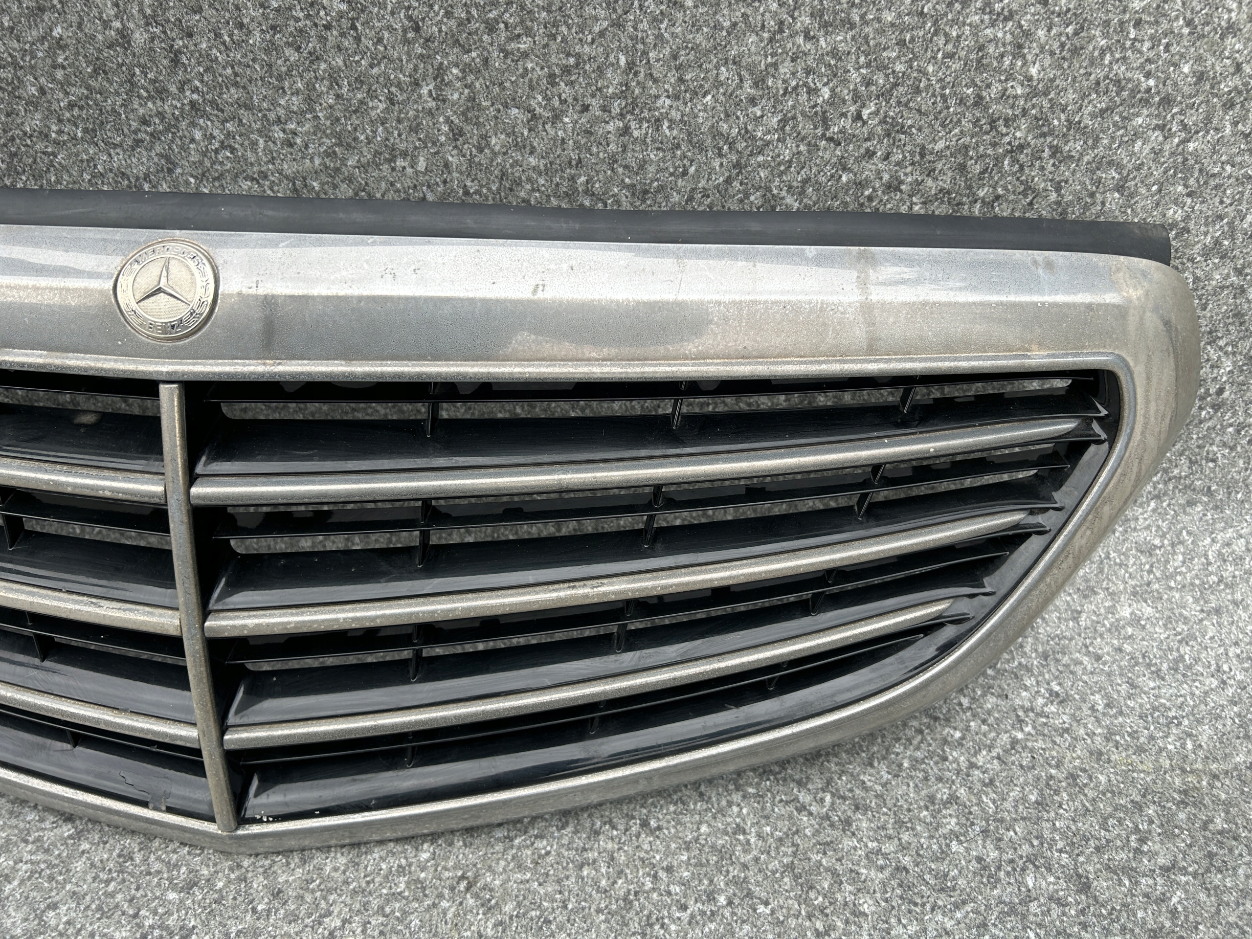 Mercedes-Benz E-Klasse W212 Kühlergrill FRONTGRILL Kühlergitter A2128801383 - Thumbnail 5