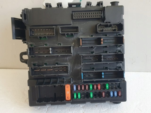 SAAB 93 II CABRIO Module fusibles 12766741 Module 9-3