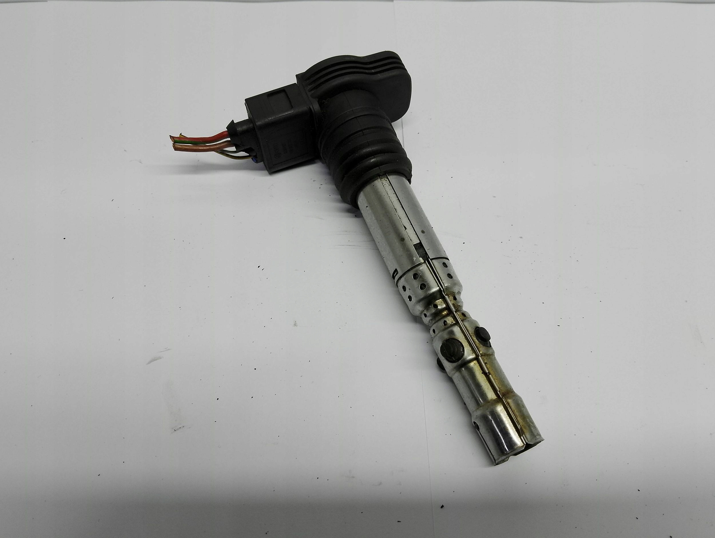 Bobine d’allumage Audi 4B0973724