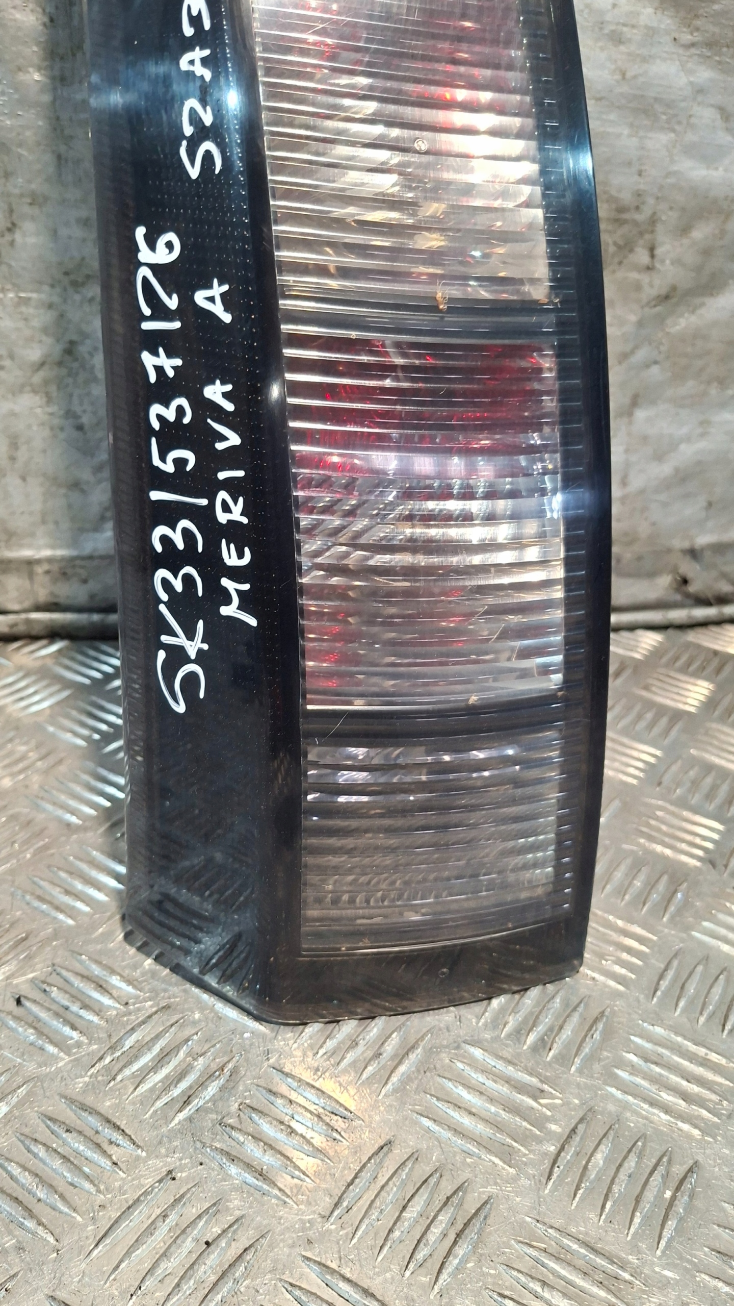 light left rear part OPEL MERIVA A