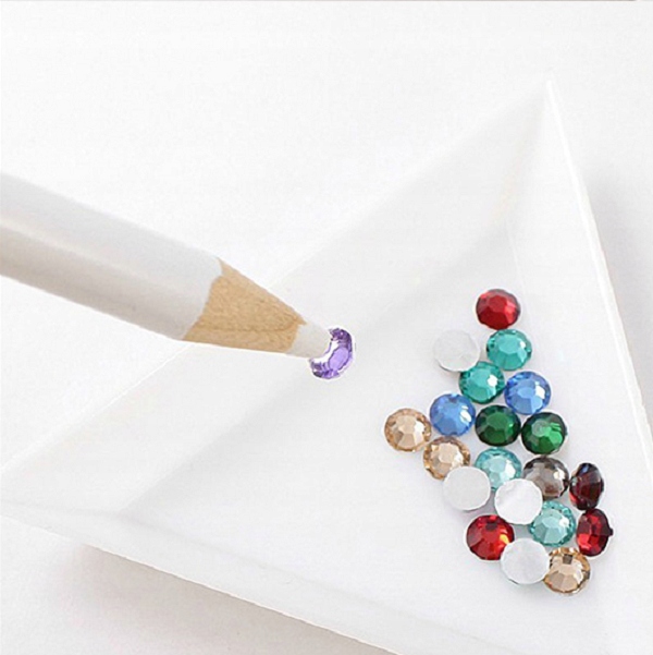 KREDKA WOSKOWA DO NAKŁADANIA CYRKONII OZDÓB Marka bez marki