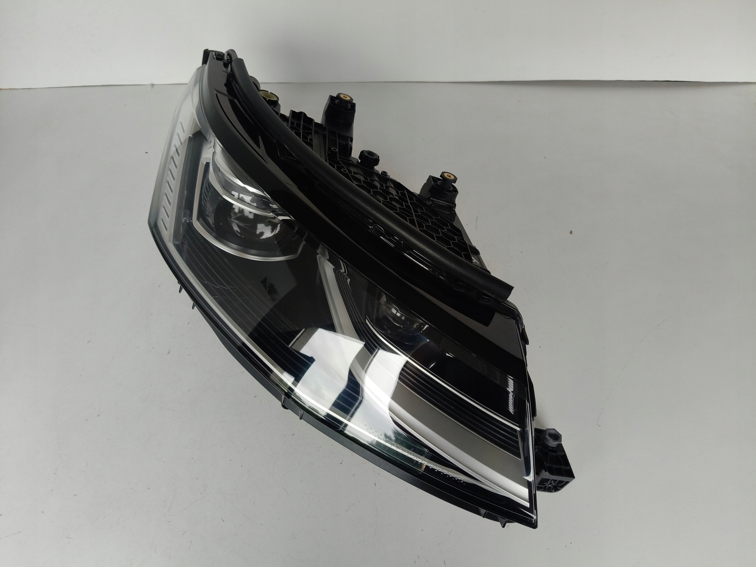 light right REFLEKTOR VW T7 7T 7T0 21- FULL LED