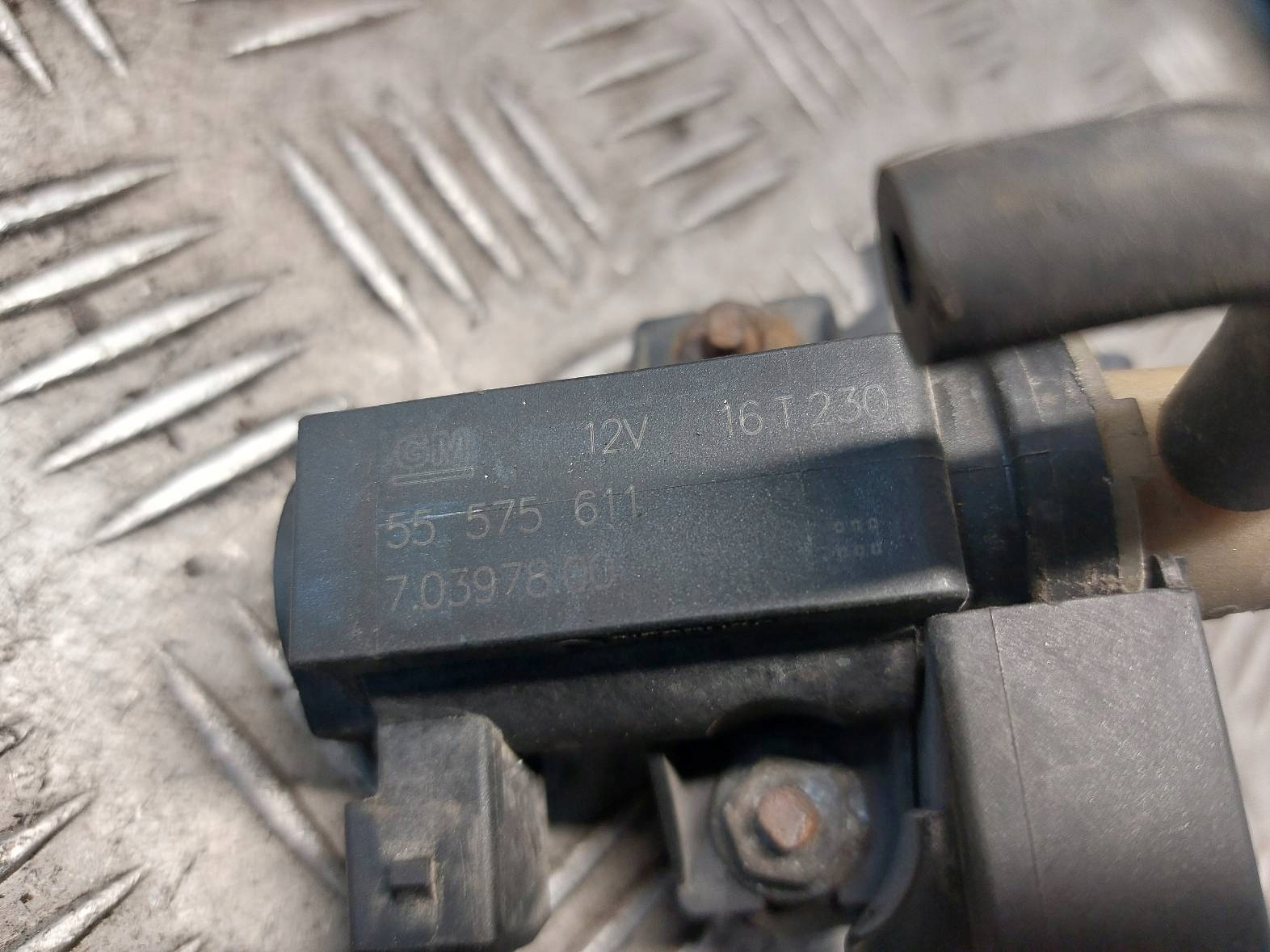 Sensor Unterdruck OPEL INSIGNIA A 2.0 CDTI 55575611