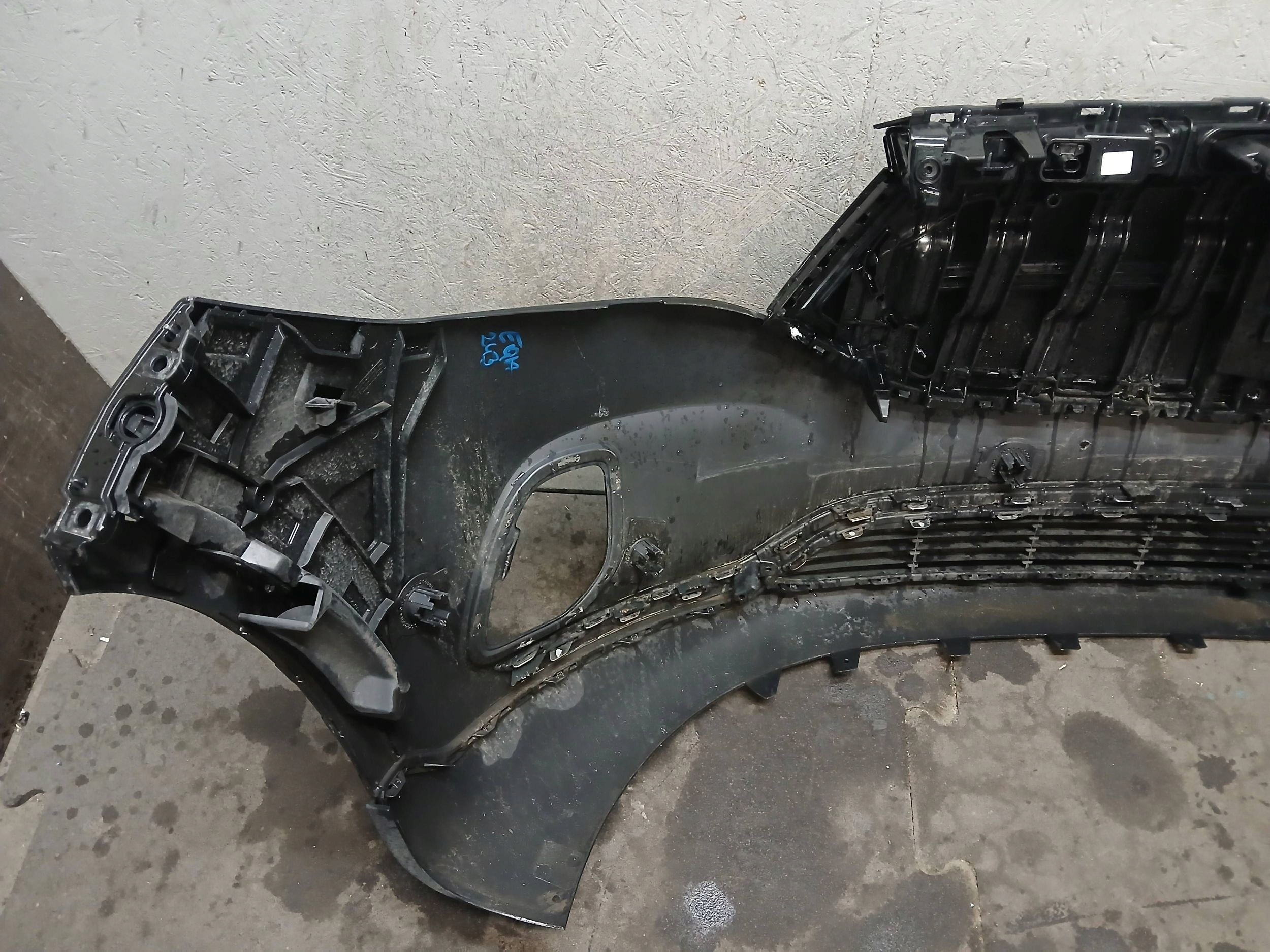 bumper front MERCEDES EQA W243 A243 RADAR LED A00090526016