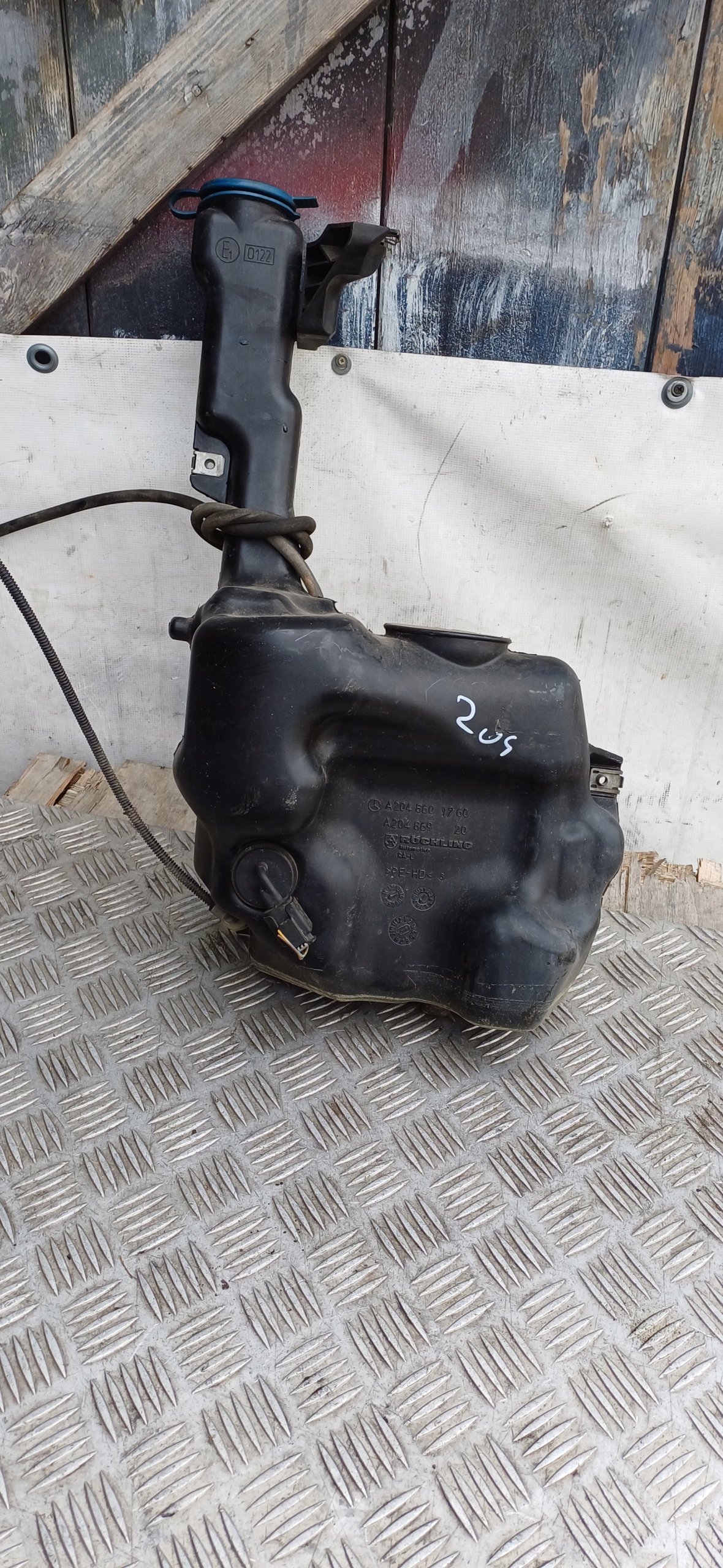 MERCEDES W204 serbatoio LIQUIDO LAVAFARI Pompa A2048601760