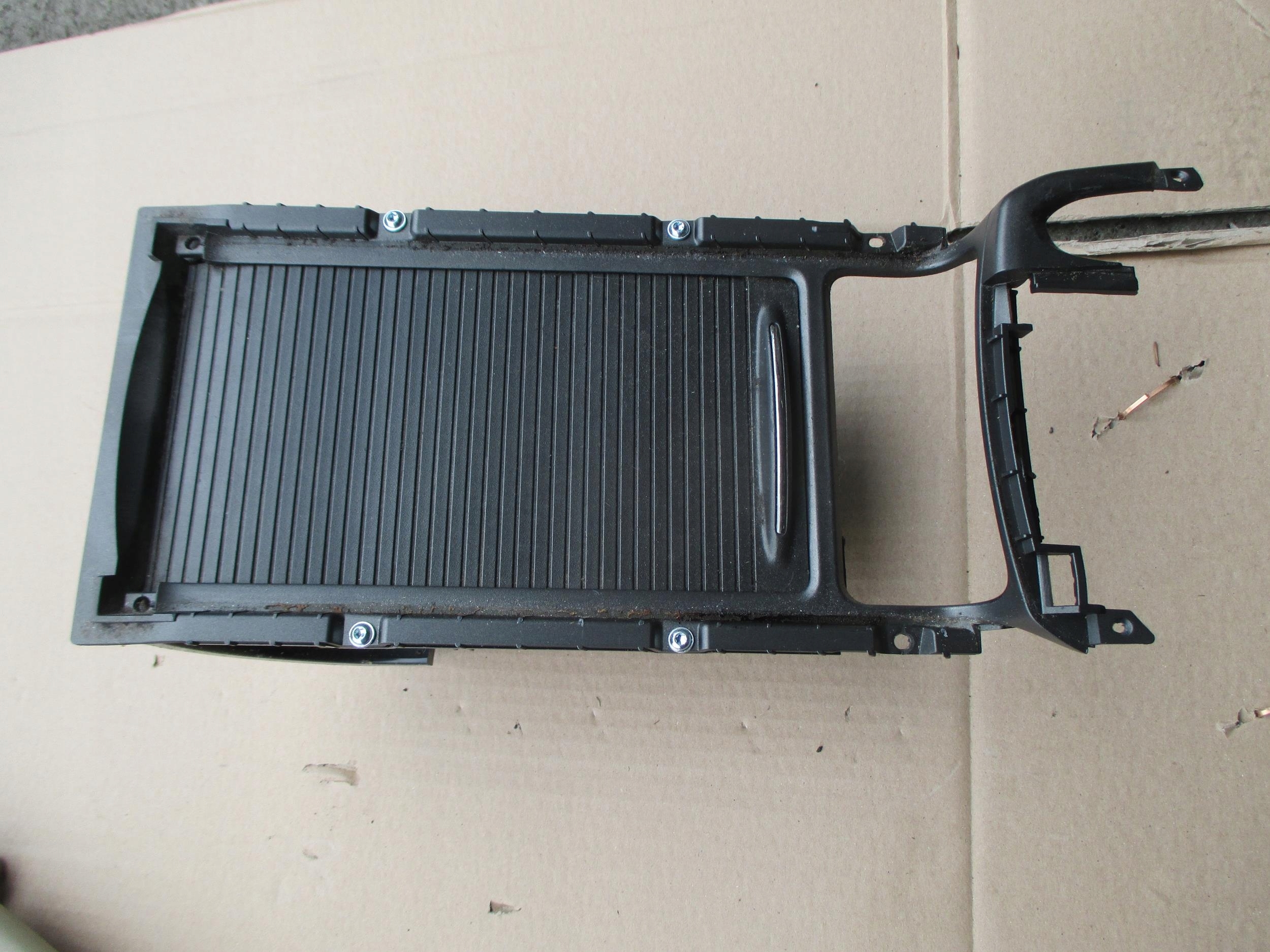 CIVIC VIII SEDAN 06-11 SCHOWEK Z PODŁOKIETNIKA