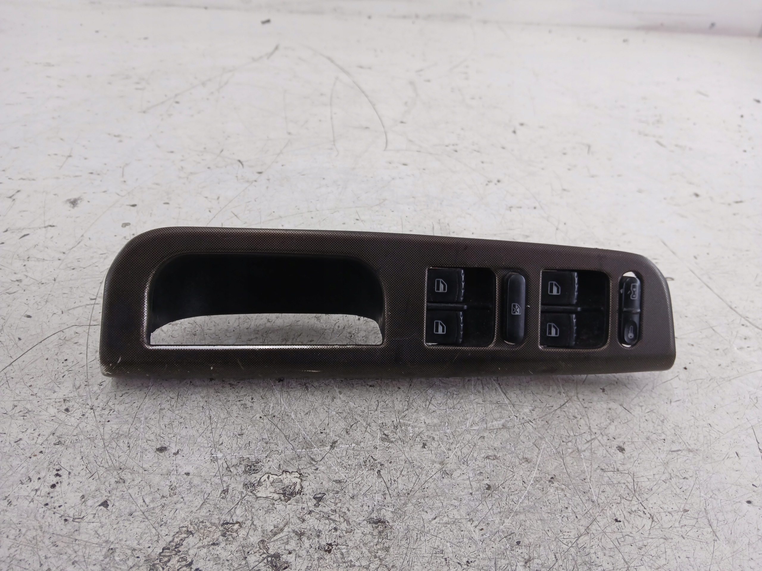 PANEL okna levý předek VW GOLF IV BORA PASSAT B5 1J4959857D 98-05