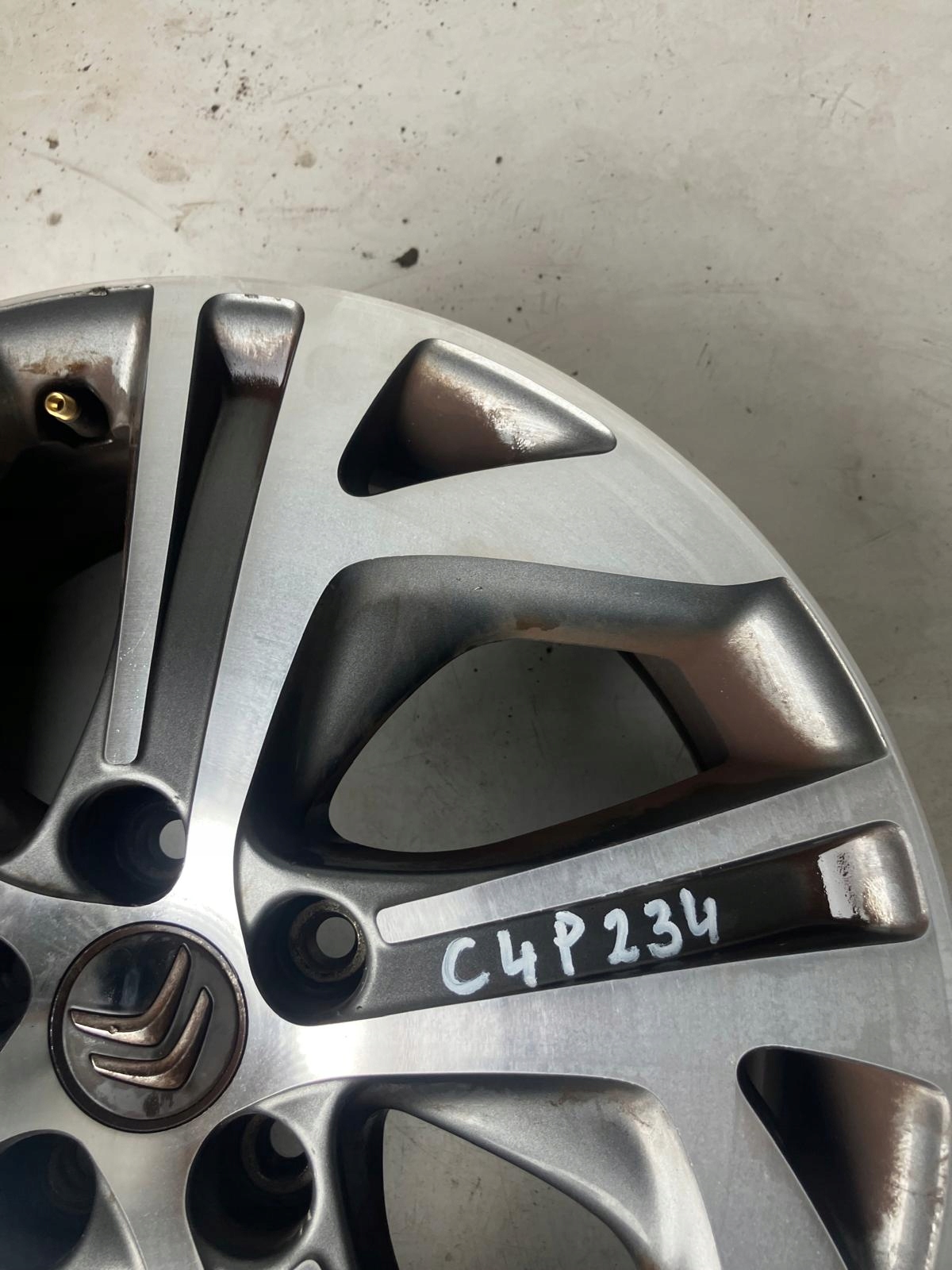 disk 17 CALI #234 CITROEN C4 PICASSO II 9677090177