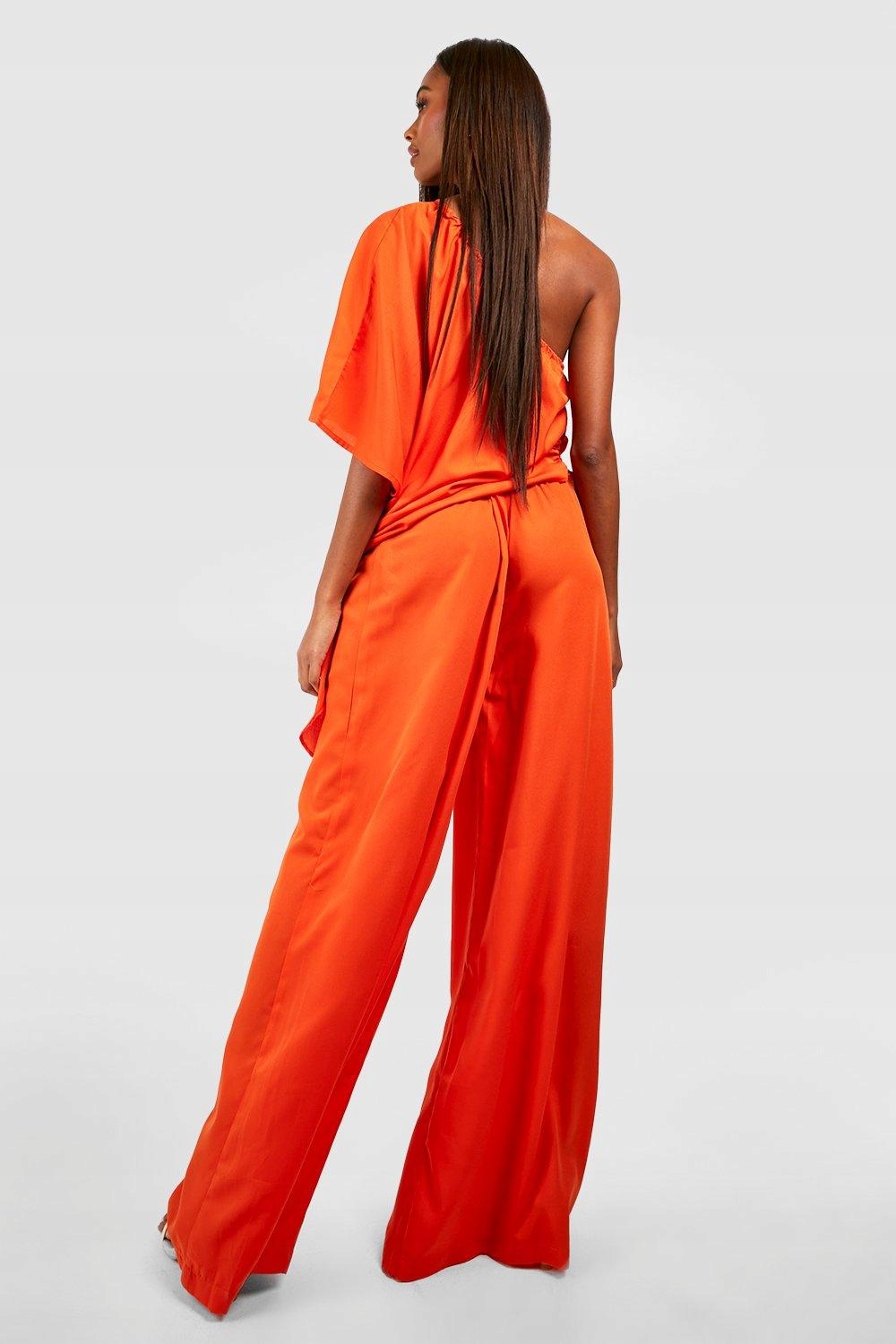 W8*BOOHOO KOMPLET SPODNIE PALLAZO I TOP NA JEDNO RAMIĘ S Marka Boohoo