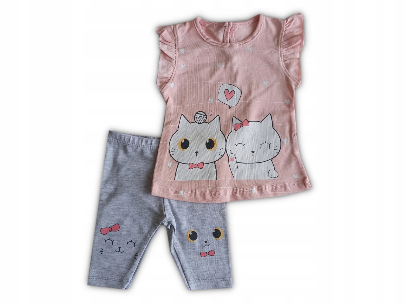 

Komplet bluzeczka krótkie legginsy Kotek 74