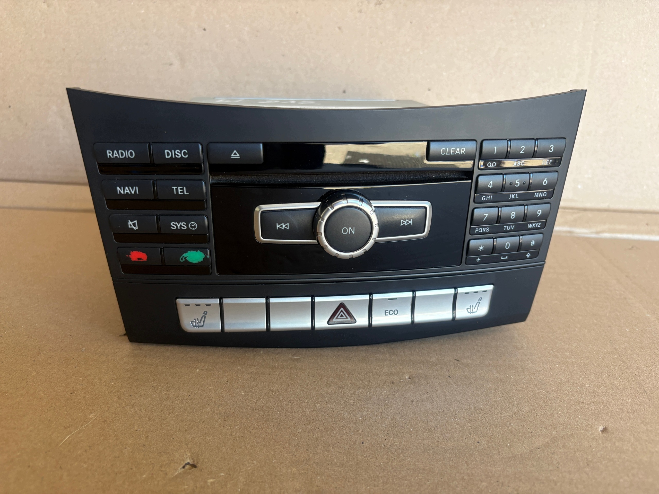 MERCEDES W212 RADIO Navigation A2129001826