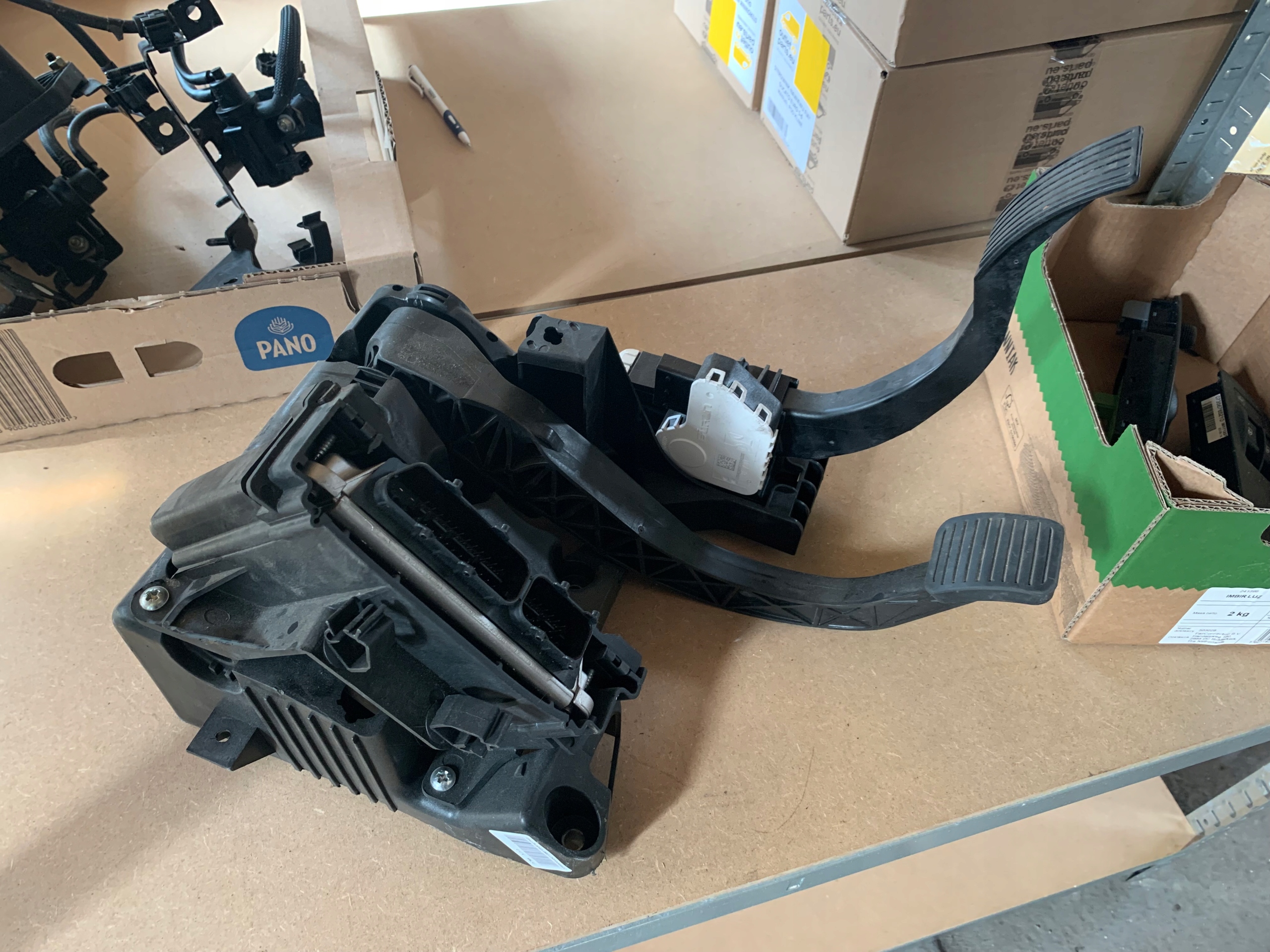 13849220809 - DUCATO JUMPER BOXER III LIFT ПЕДАЛИ АВТОМАТ 2019