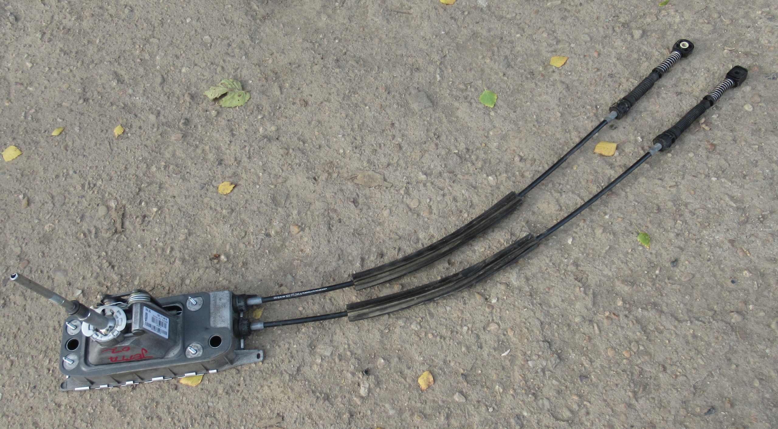 VW JETTA 1.4 TSI 07R trim gear lever + ropes