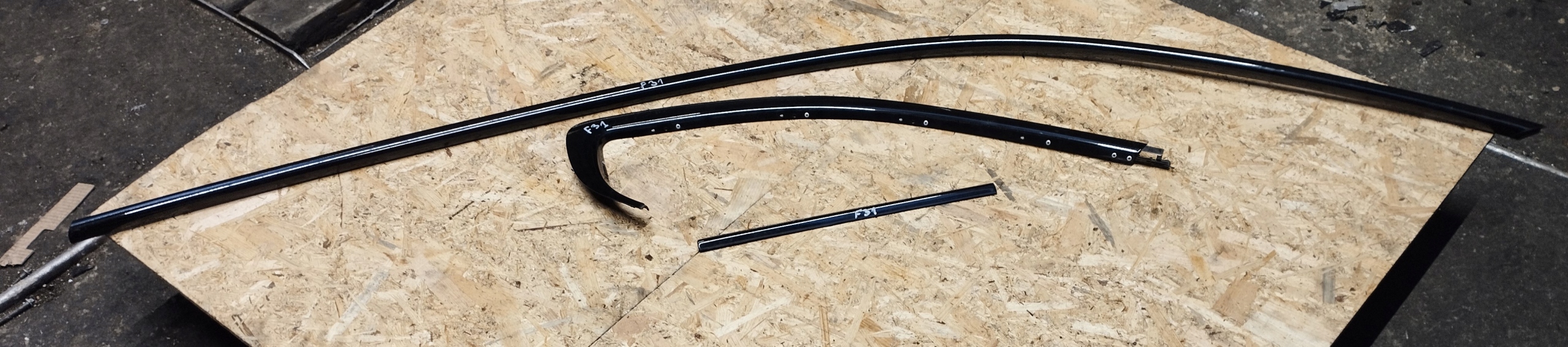 BMW F31 LISTWA DACHOWA KAROSERYJNA POŁYSK PRAWA