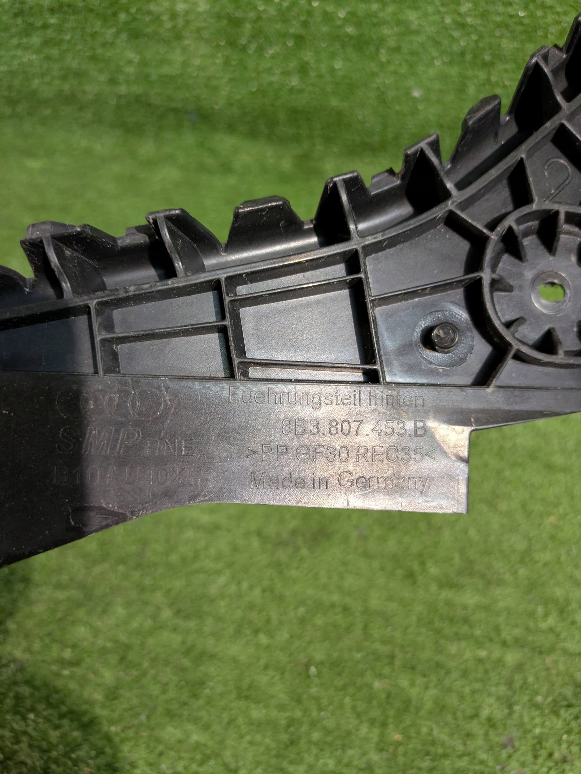 bumper bracket left rear part AUDI A5 B10 KOMBI