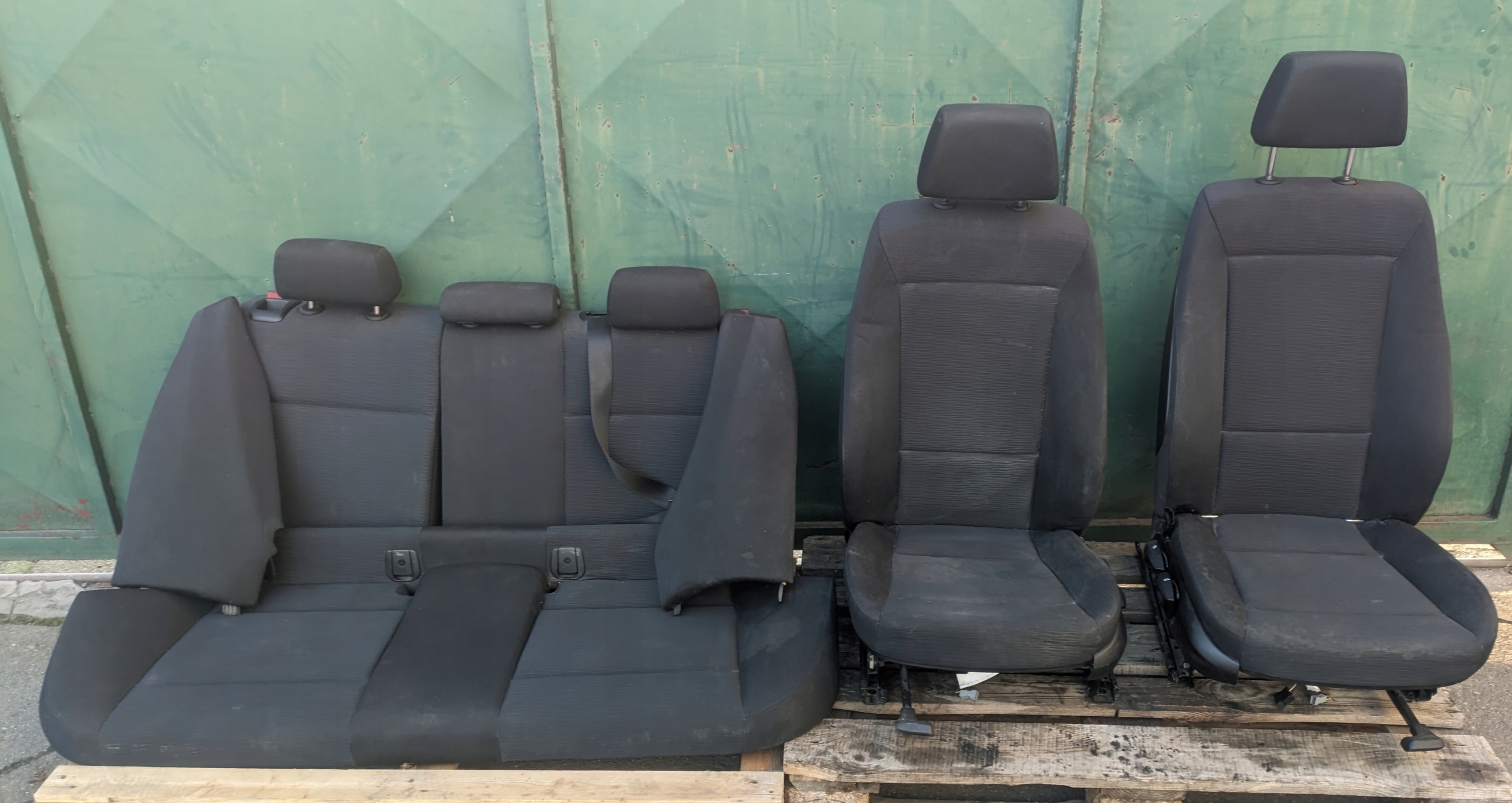 BMW E87 11R Sitze KOMPLET
