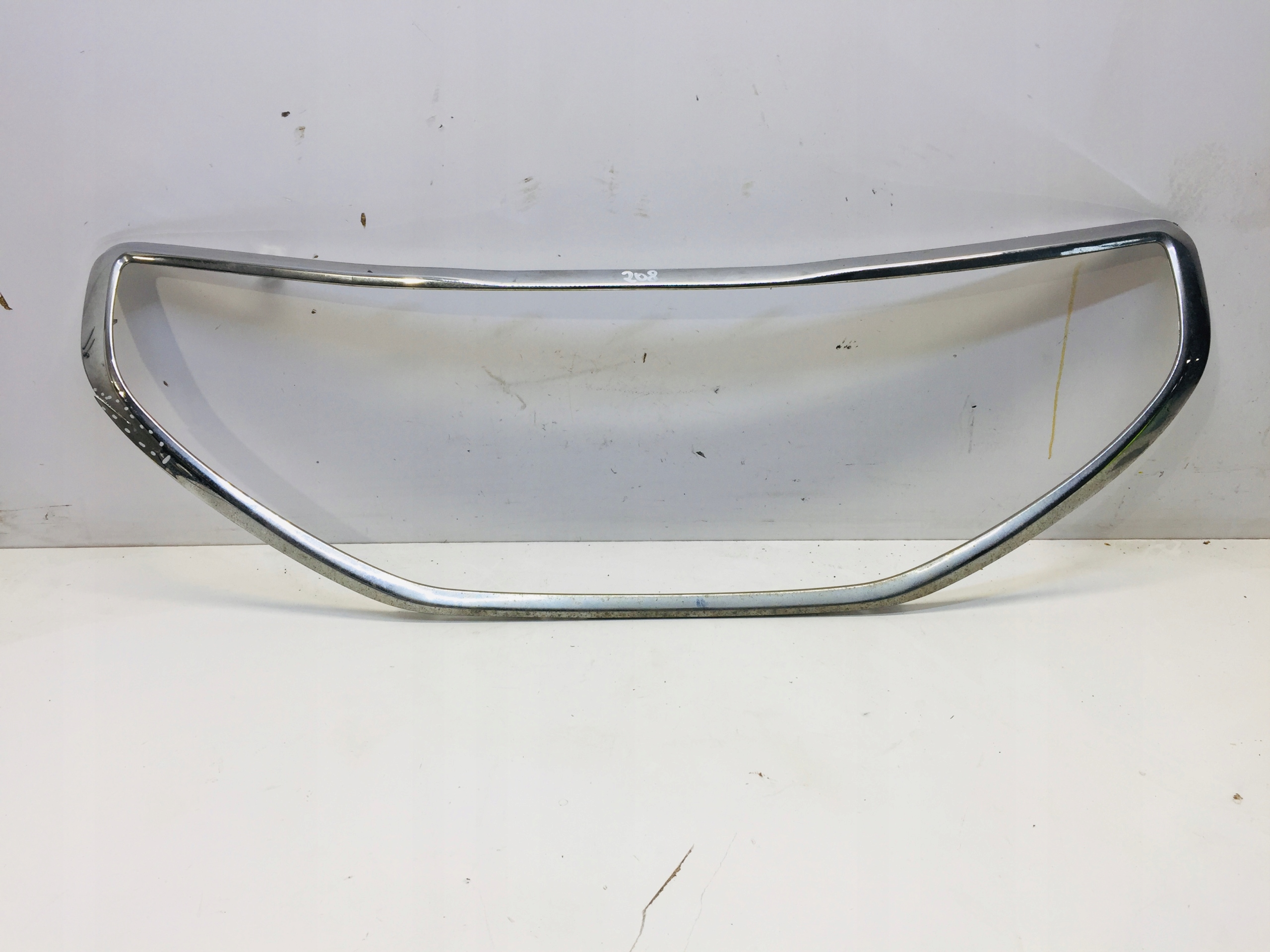 ХРОМИРОВАННАЯ НАКЛАДКА БАМПЕРА PEUGEOT 208 PRE-LIFT #57