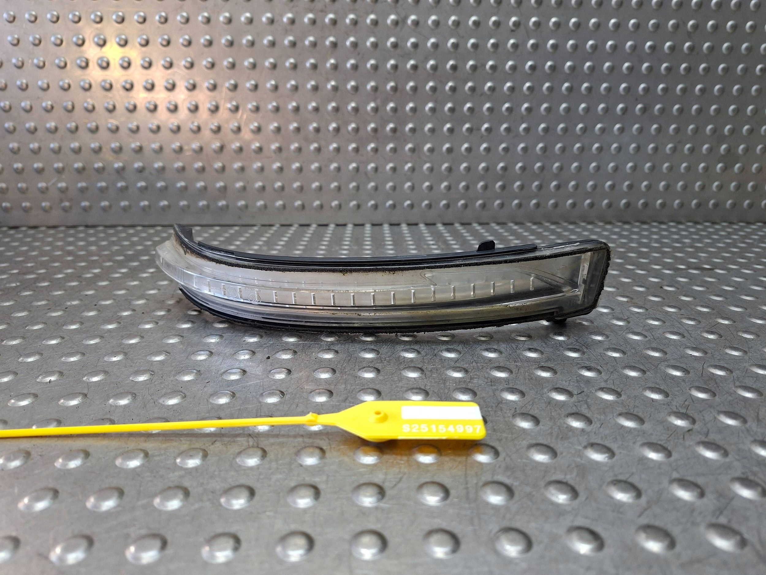 indicator mirrors left NISSAN X-TRAIL T32 14