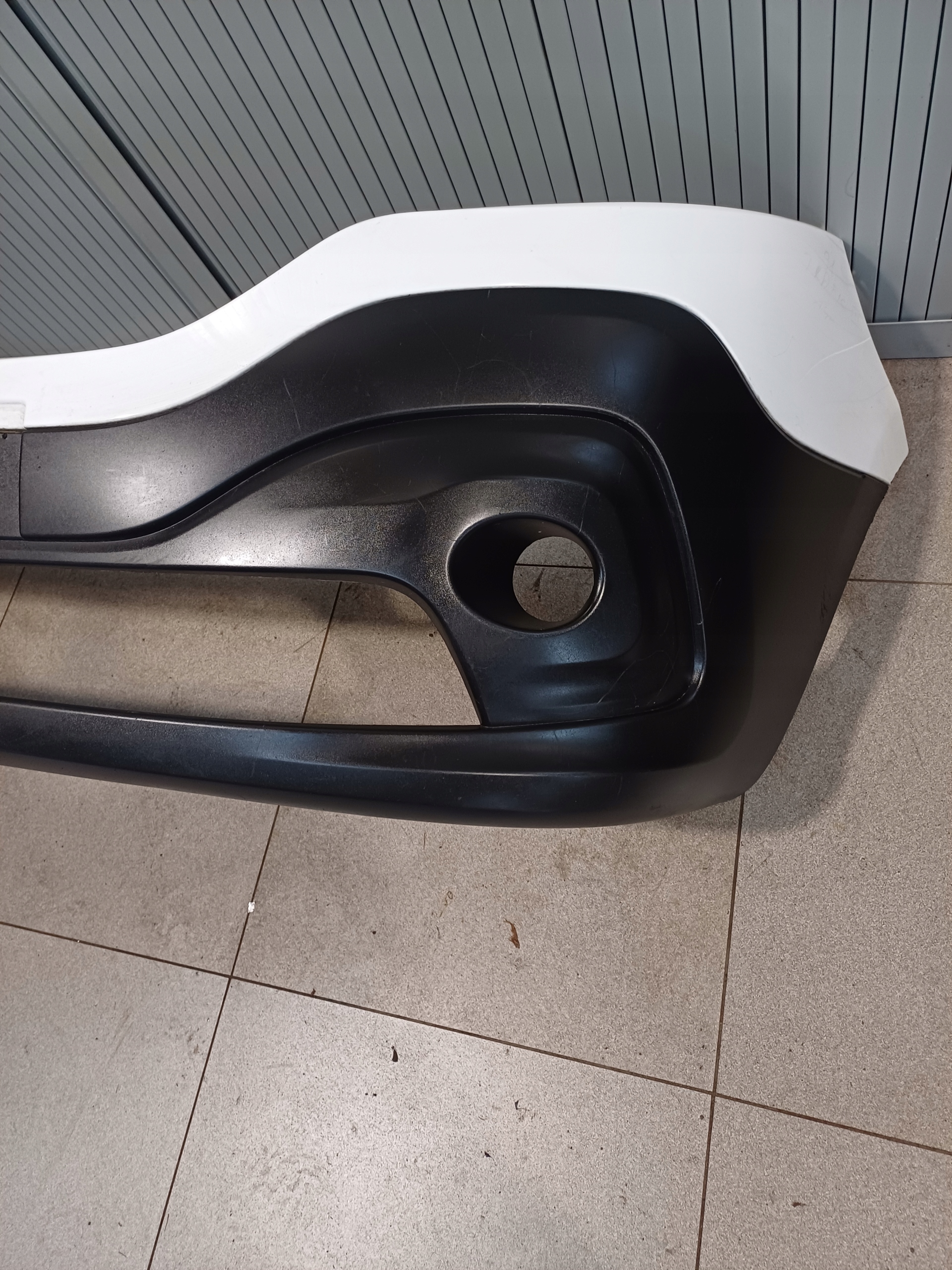 bumper front front RENAULT TRAFIC 3 III 620223380R