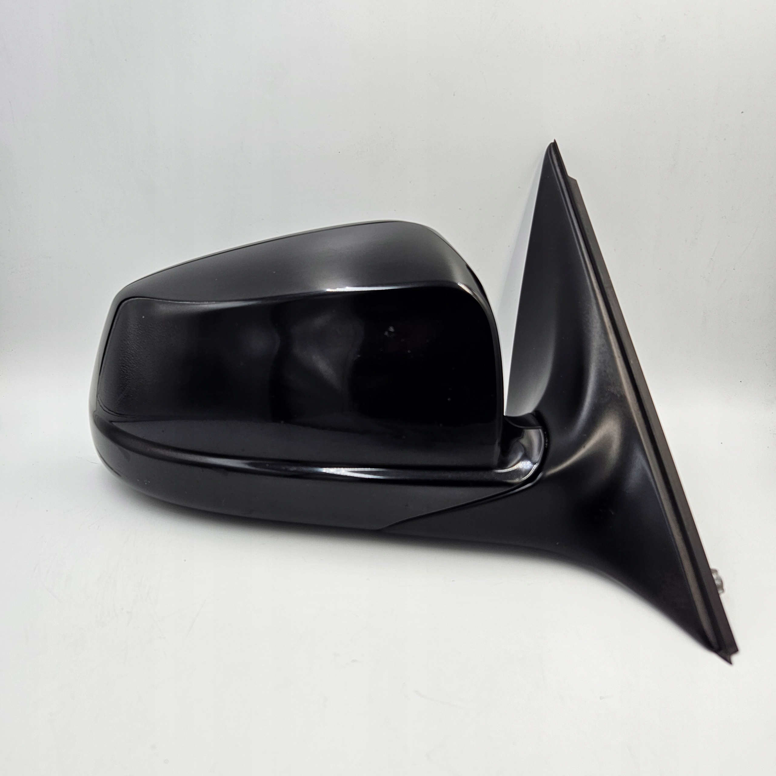 Lusterko PRAWE BMW F10 475 BLACK SAPPHIRE UK.
