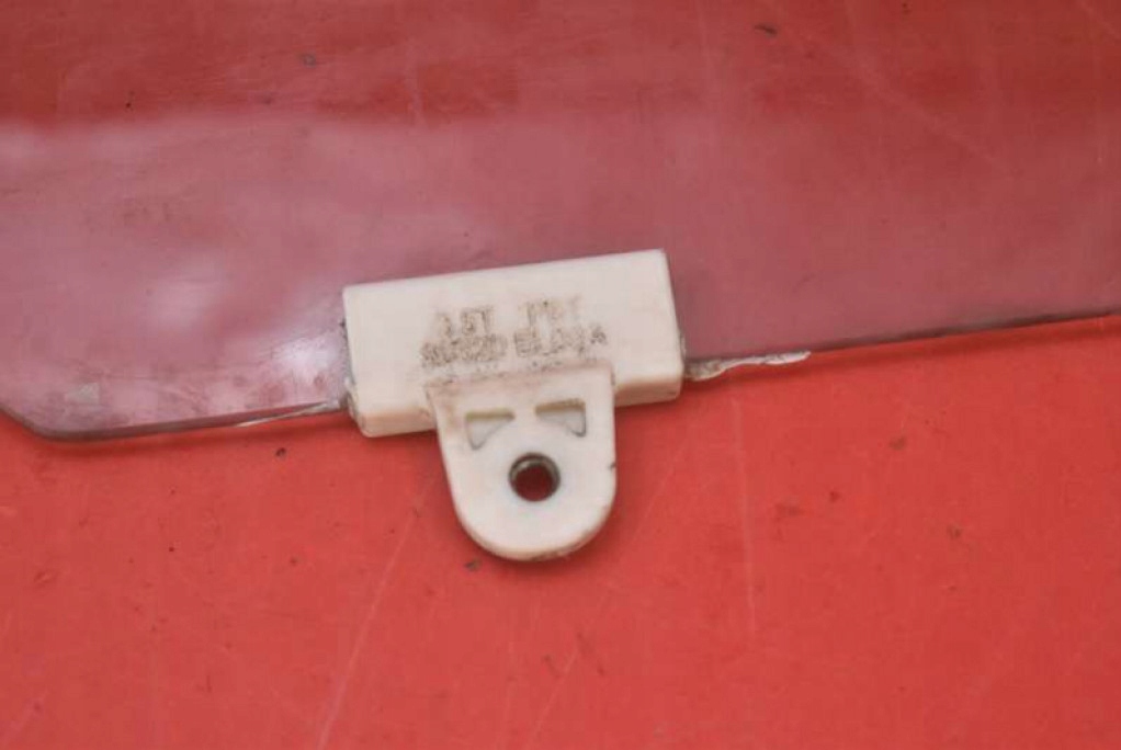 window side right front front NISSAN TIIDA sedan 04-08