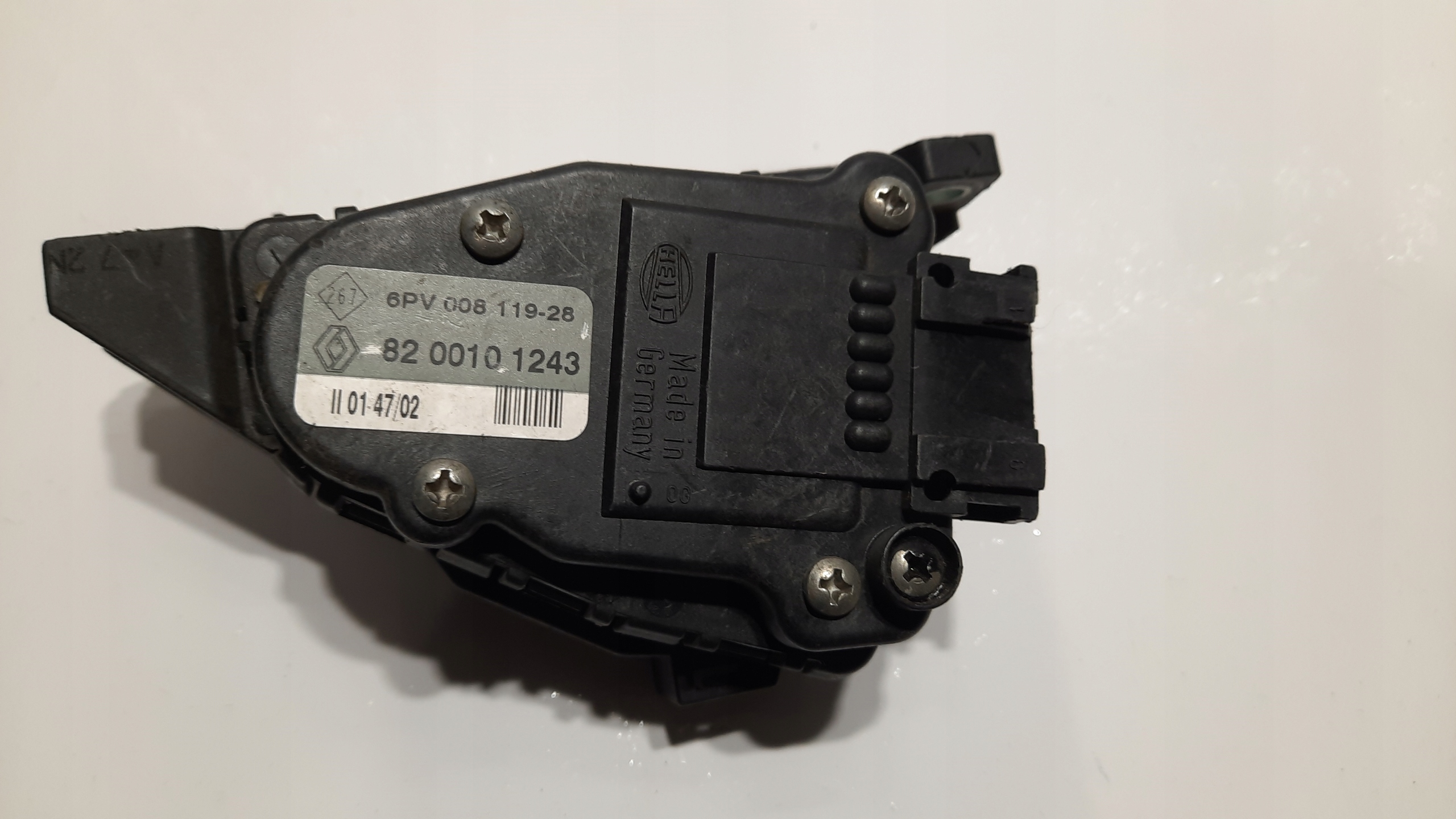 RENAULT CLIO II POTENCJOMETR GAZU 8200101243