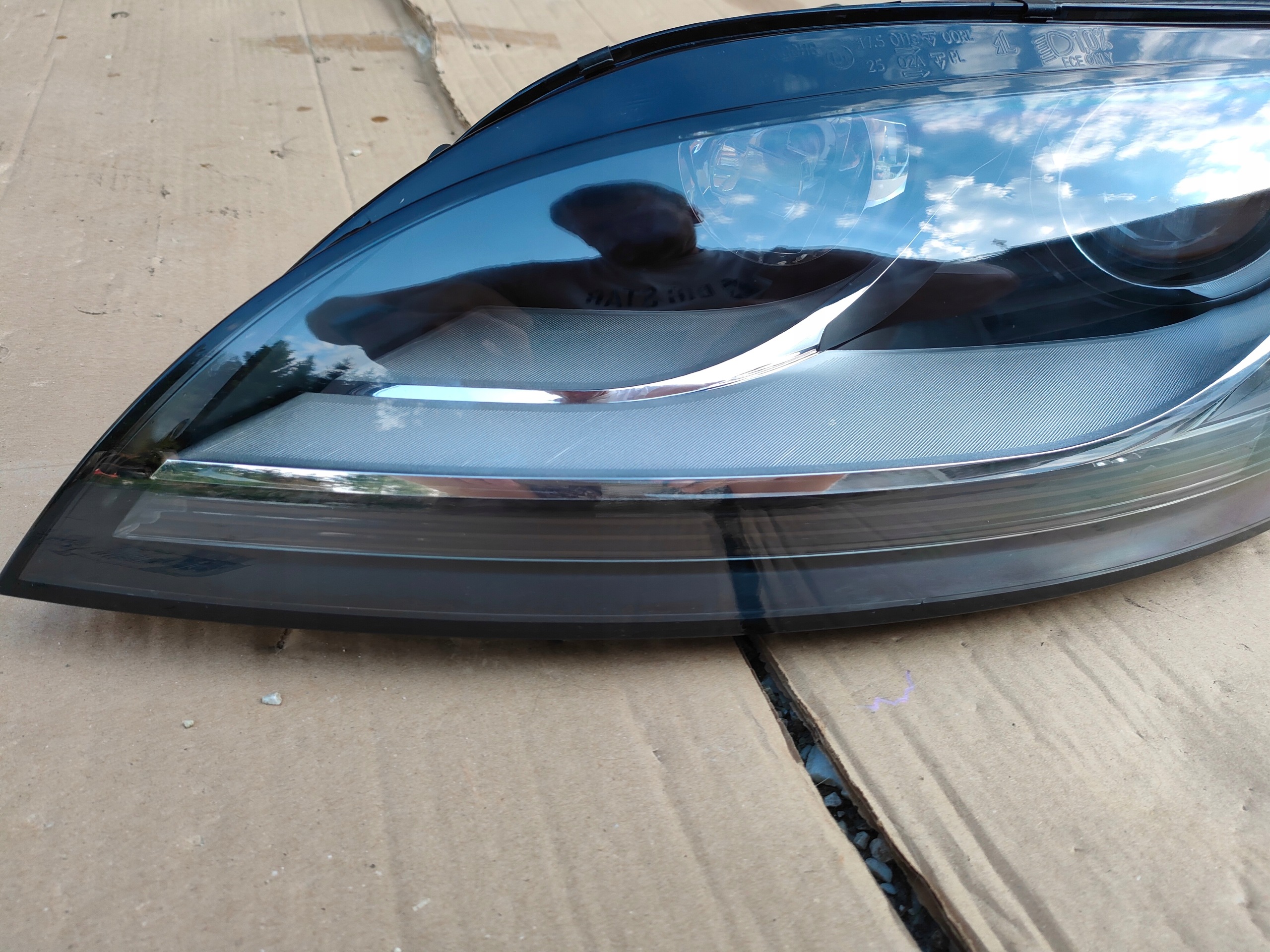 AUDI TT TTS 8J0 06-14 light XENON left EUROPA