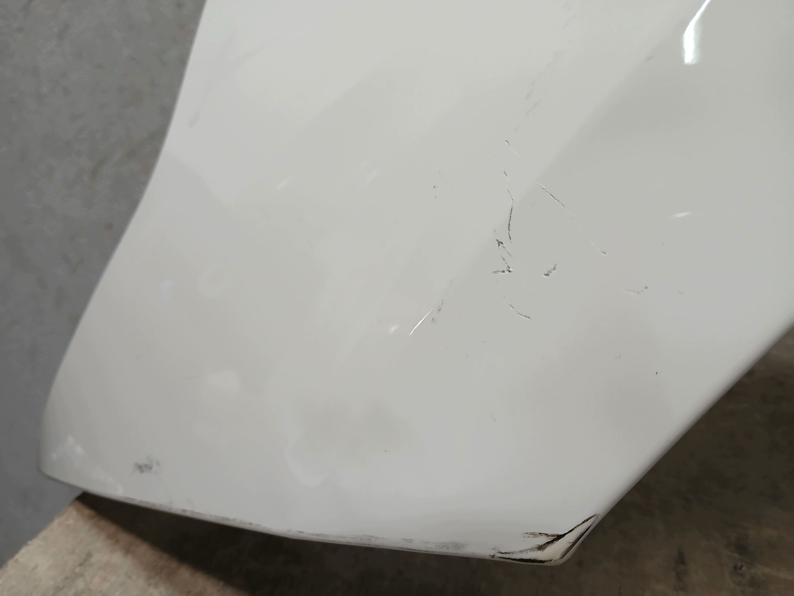 fender front left BMW 5 V G60 G61