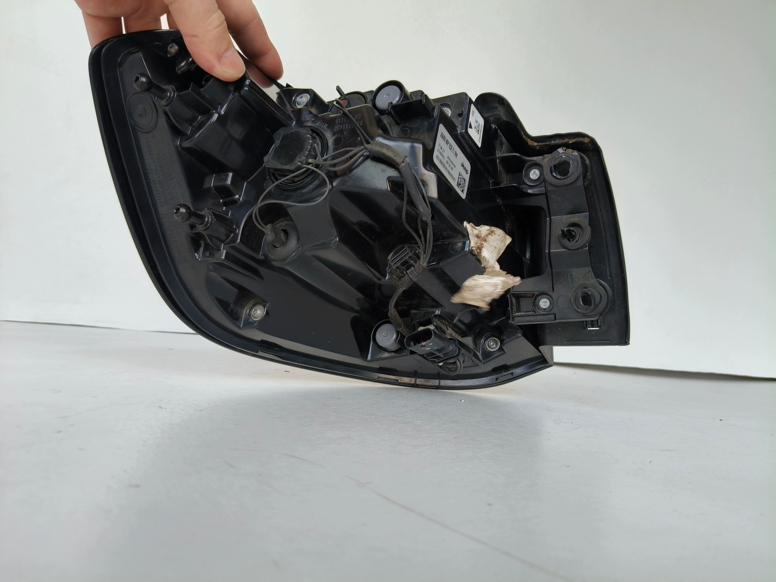 light right rear JEEP COMPASS II 20- LIFT T40