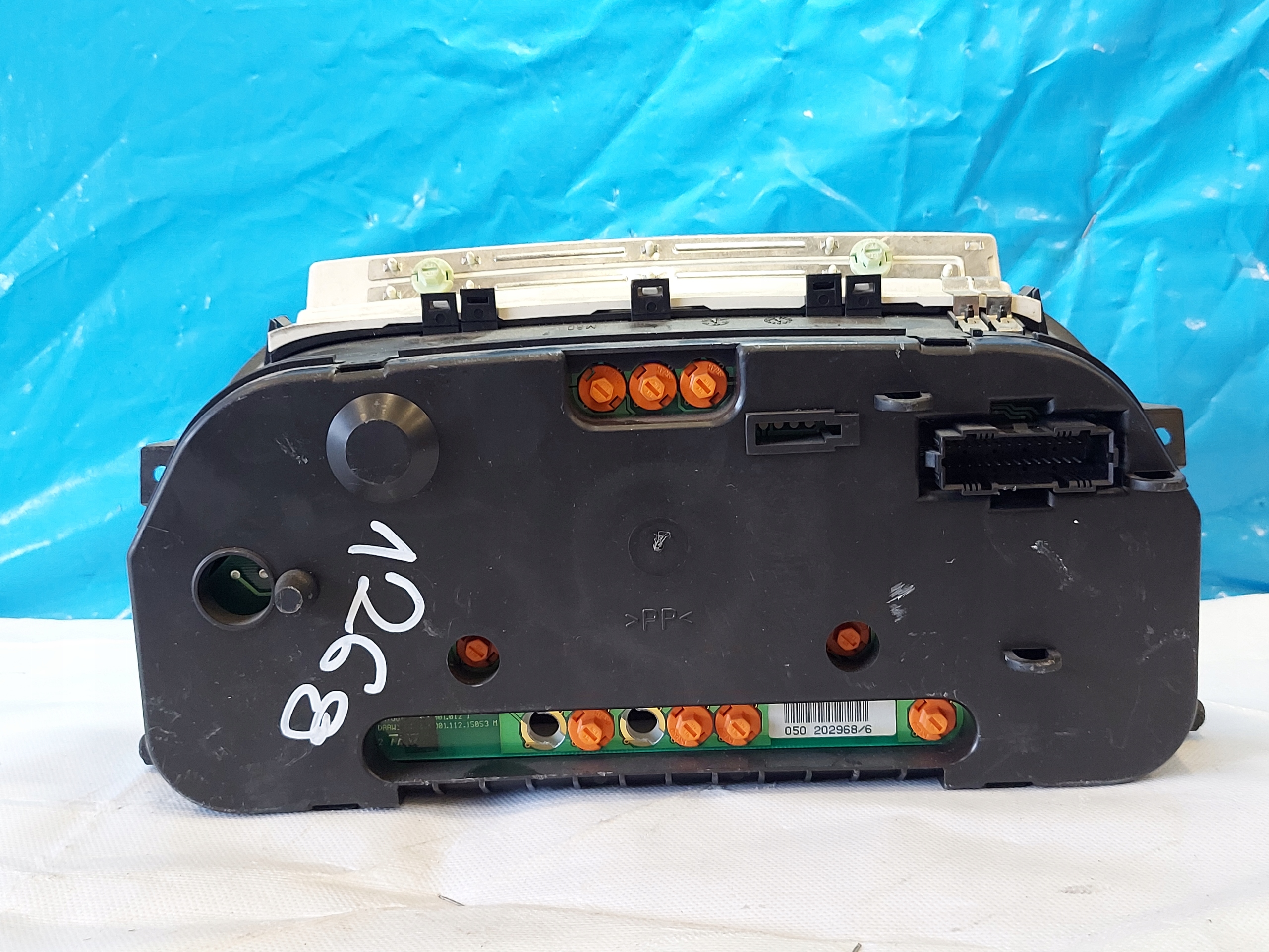 dials clock GOLF III 1.6 B 1H0919864J