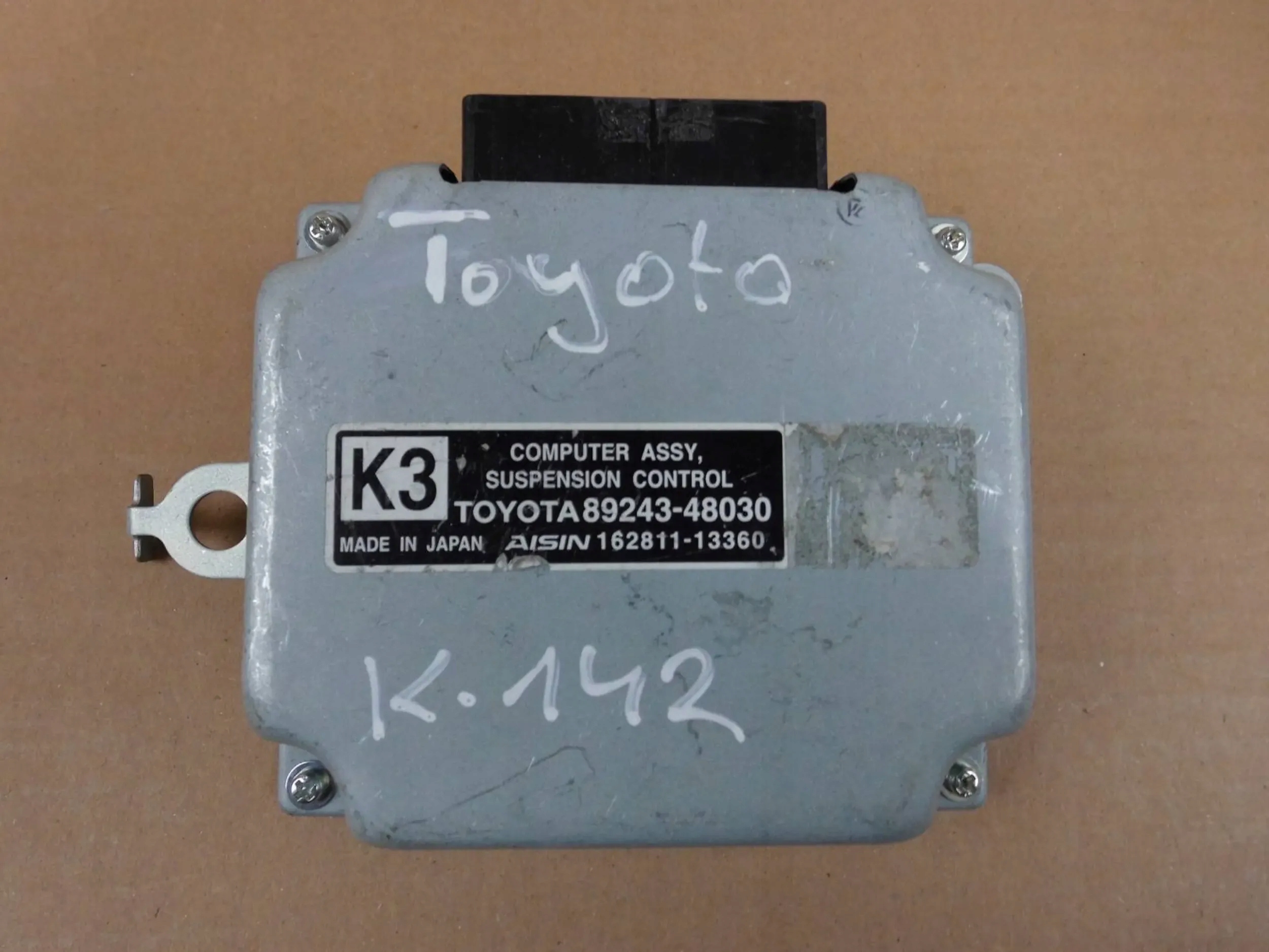 Lexus RX450H IV 2017+ control unit module springing 89243-48030