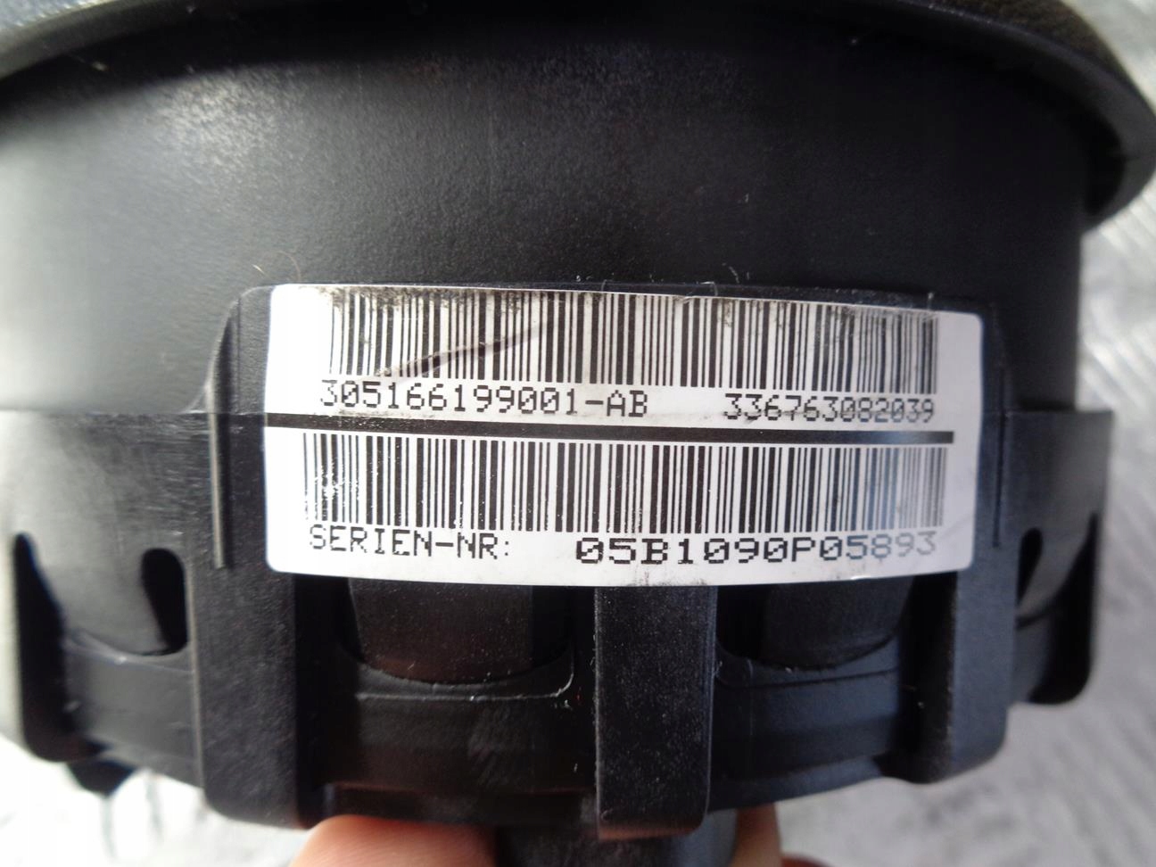 торпеда консоль подушки безопасности BMW 1 E87 E81 04- европа