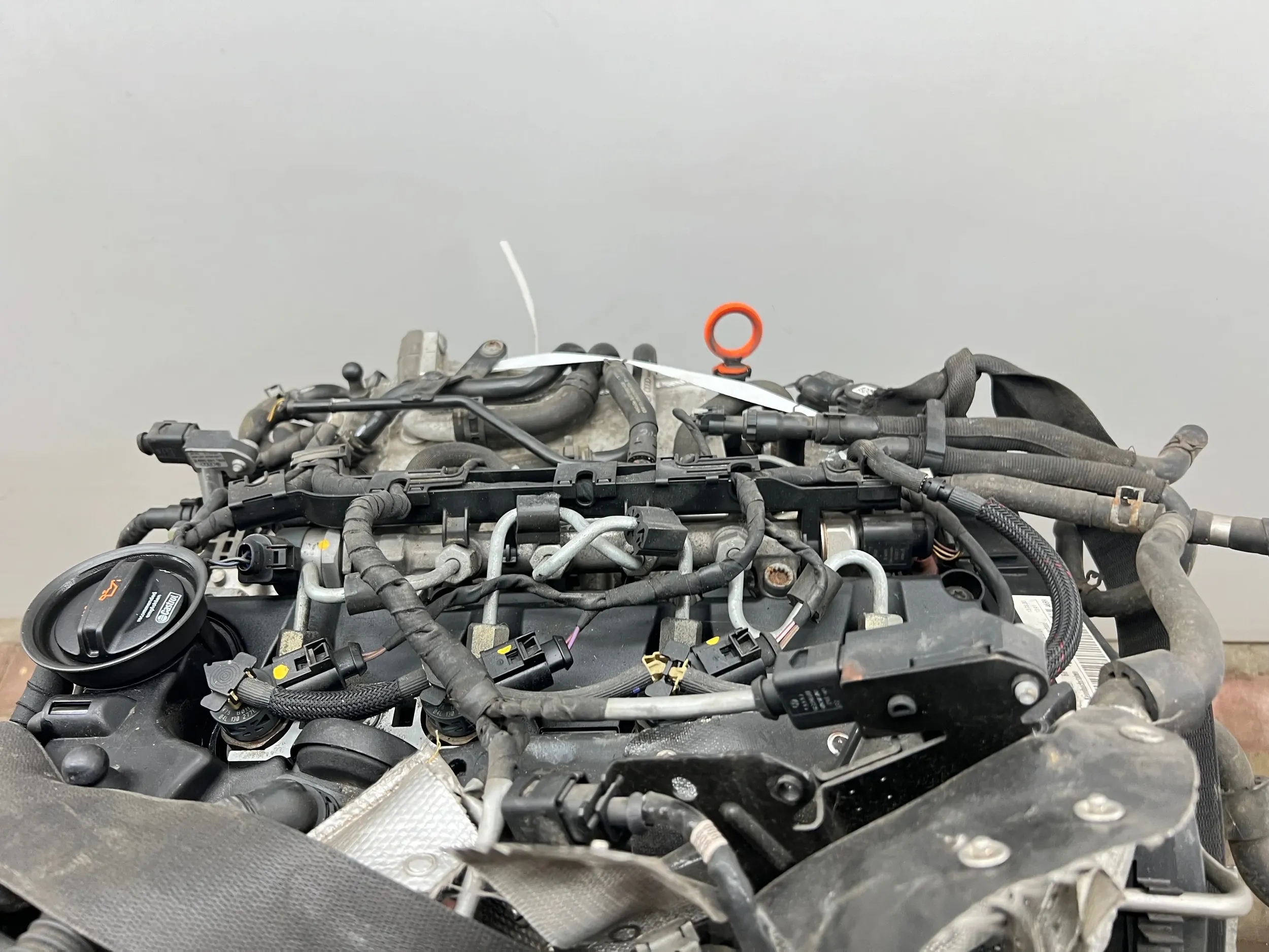 Audi A3 8V двигатель комплектный 2.0 tdi crbc