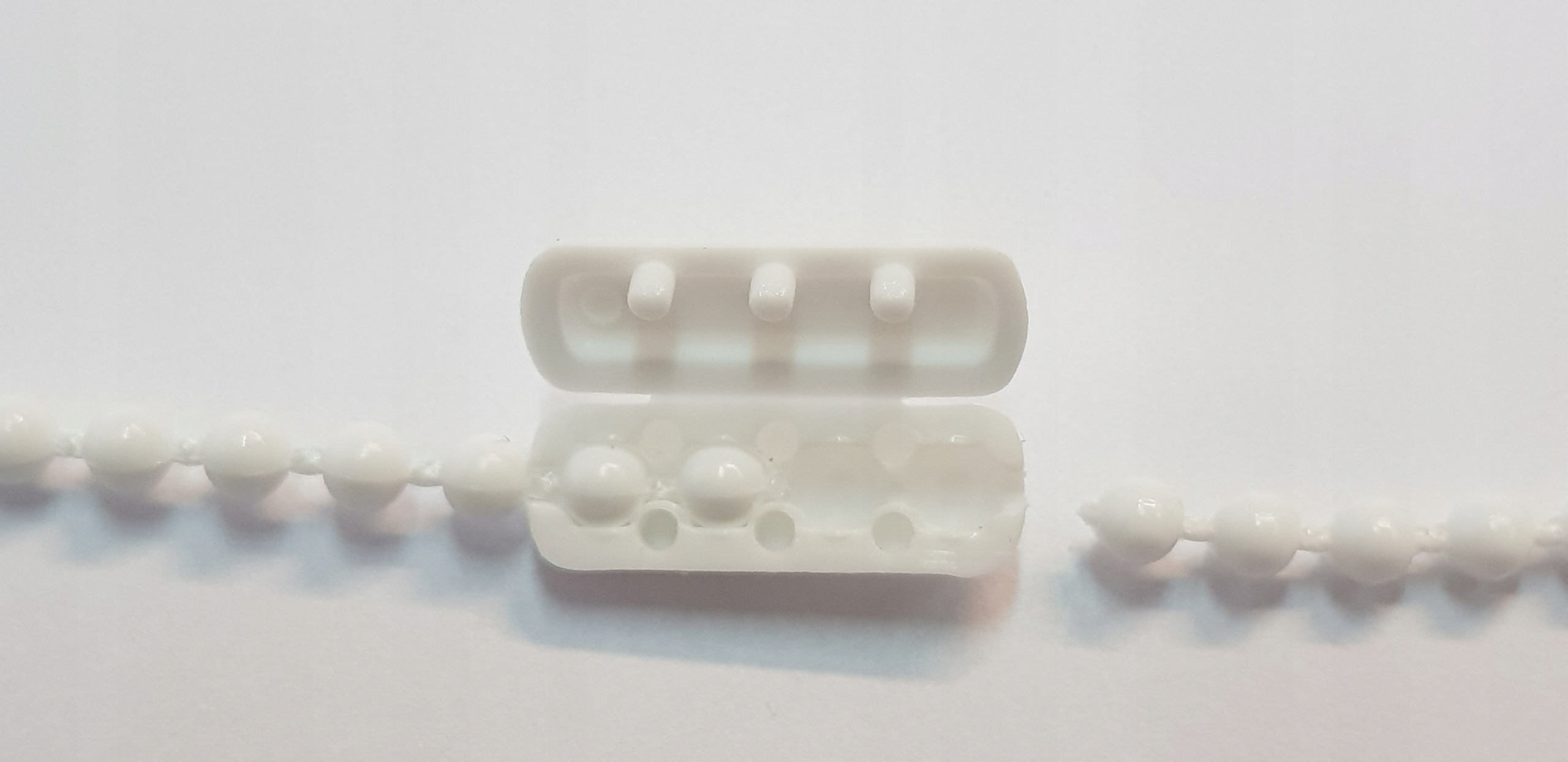 

Łącznik łańcuszka koralika stoper blokada biały