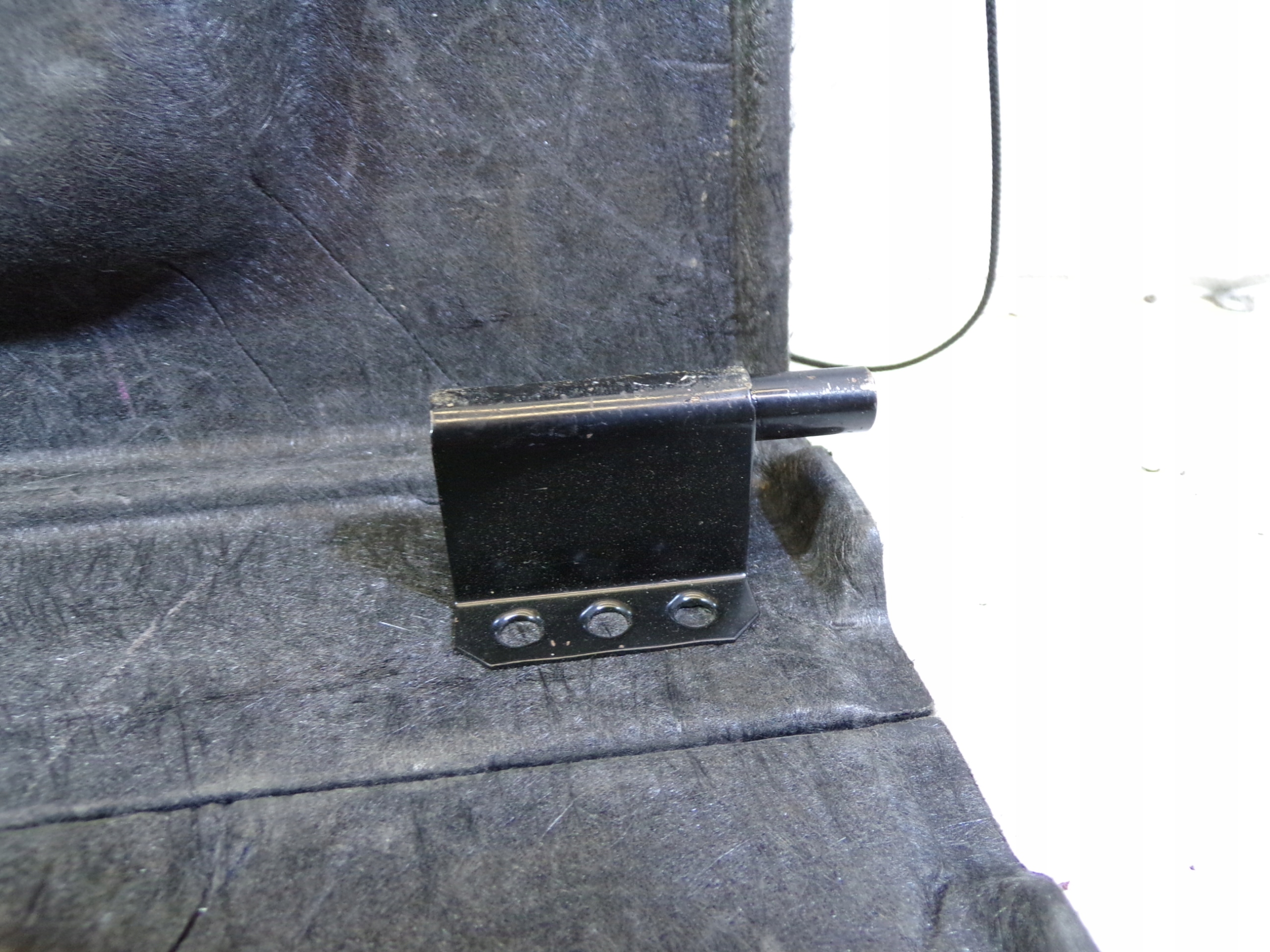 rear plato boot MAZDA 3 BK