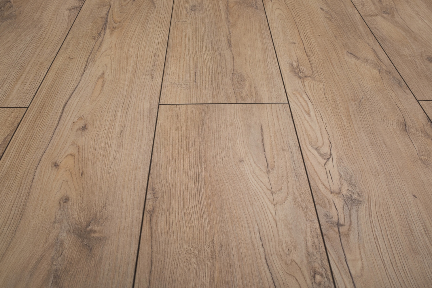 PANELE PODŁOGOWE KRONOTEX AC4 8MM SZER 24CM V4