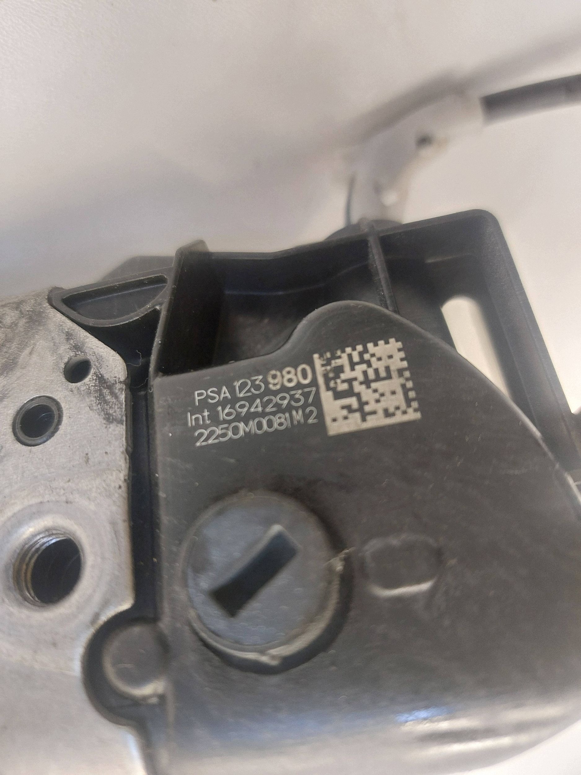 CITROEN C3 III 16-24r lock door right front front 123980 EUROPA