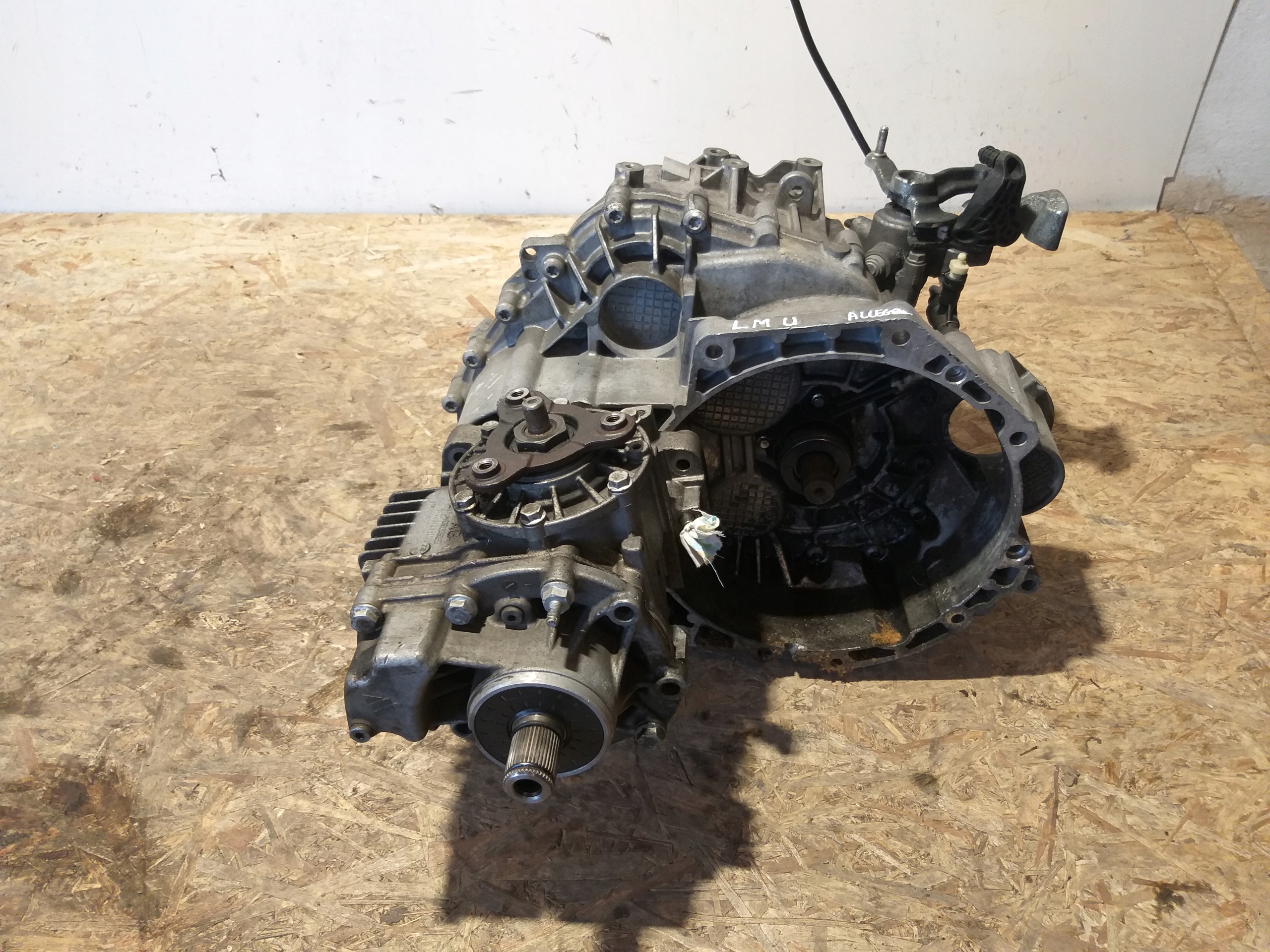 Skrzynia biegów Volkswagen Tiguan 2.0 TDI 4x4 LMU