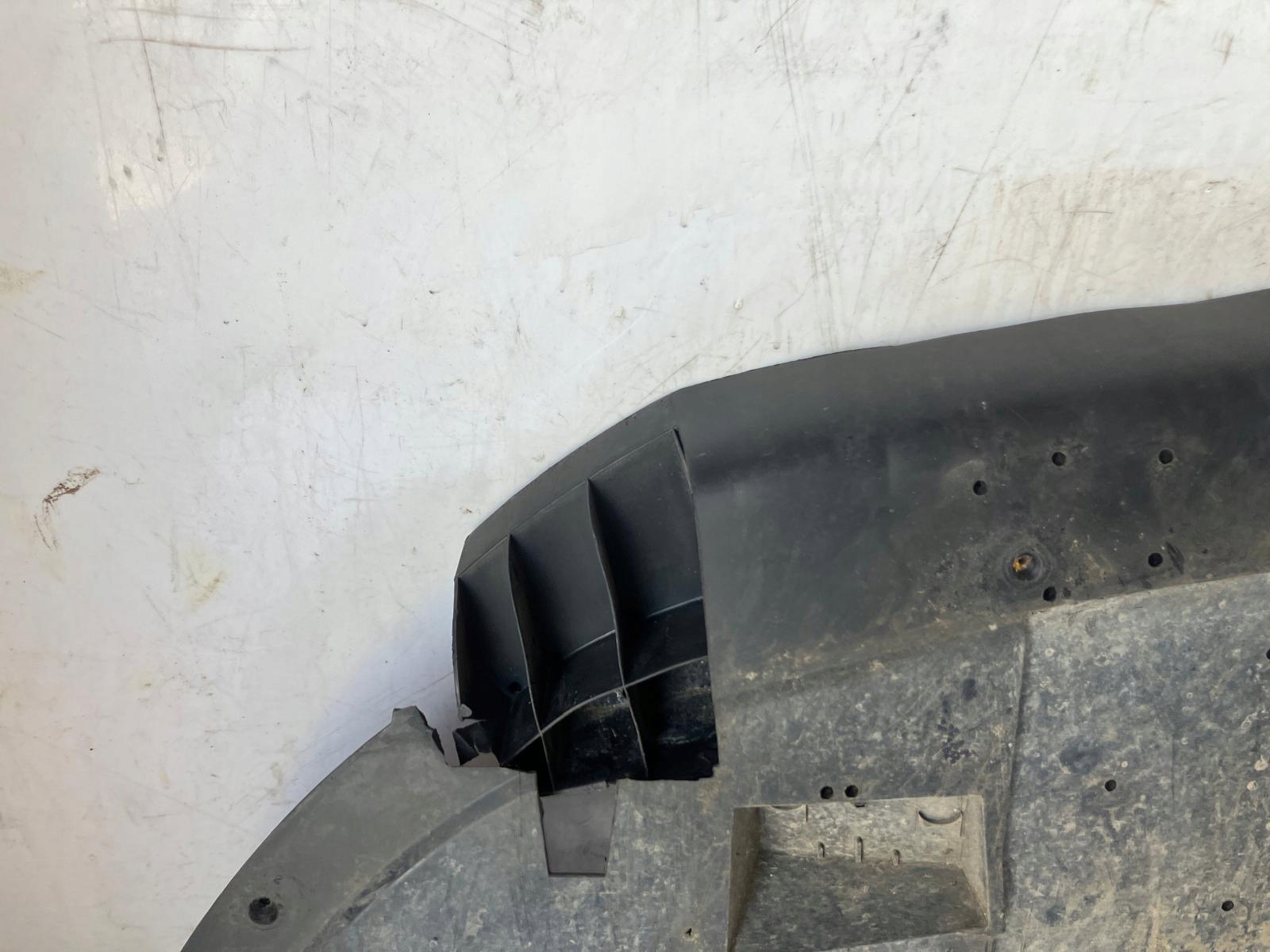 cover lower cover below bumper CITROEN C4 PICASSO 9653142680