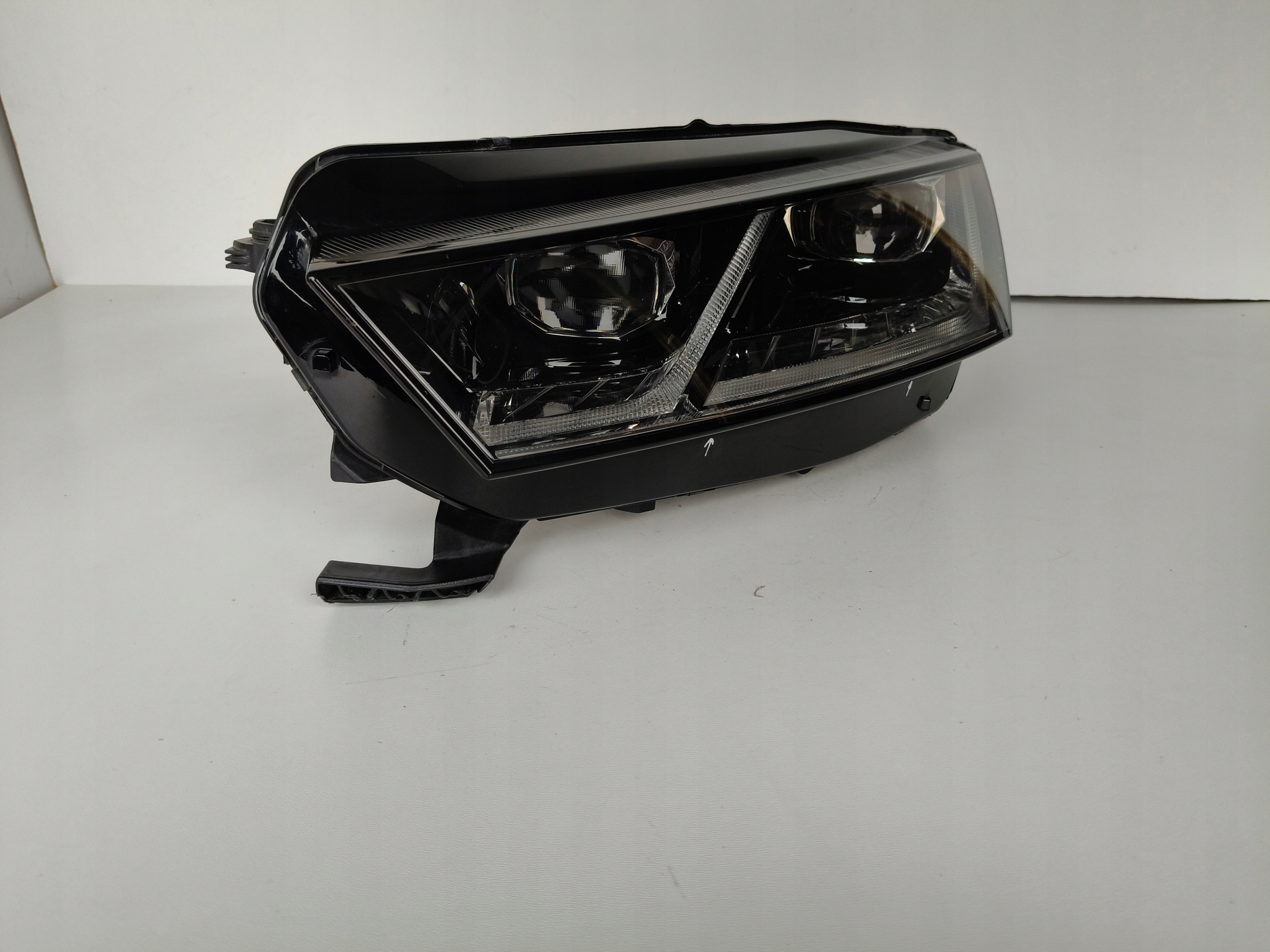 Licht links REFLEKTOR SKODA OCTAVIA IV 4 5E3 20- FULL LED