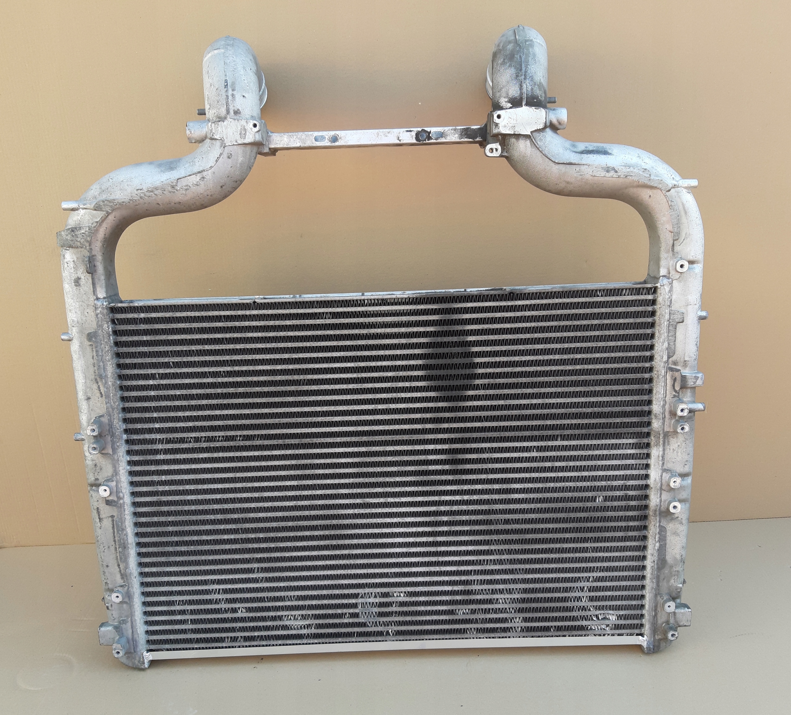 DAF XF 106 EURO6 CHŁODNICA POWIETRZA INTERCOOLER Producent części DAF OE