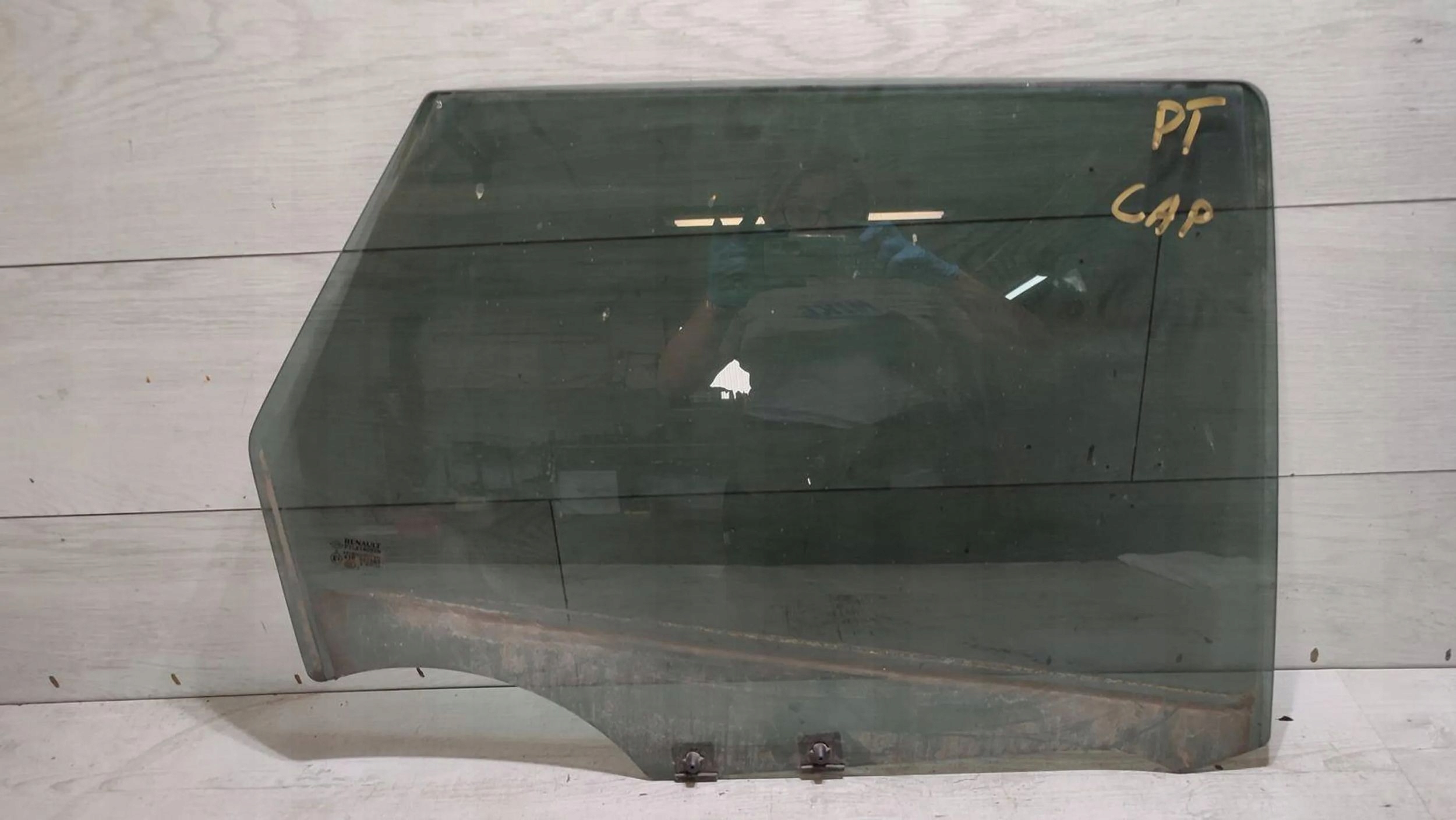 Renault Captur 2015 rear part side right window door
