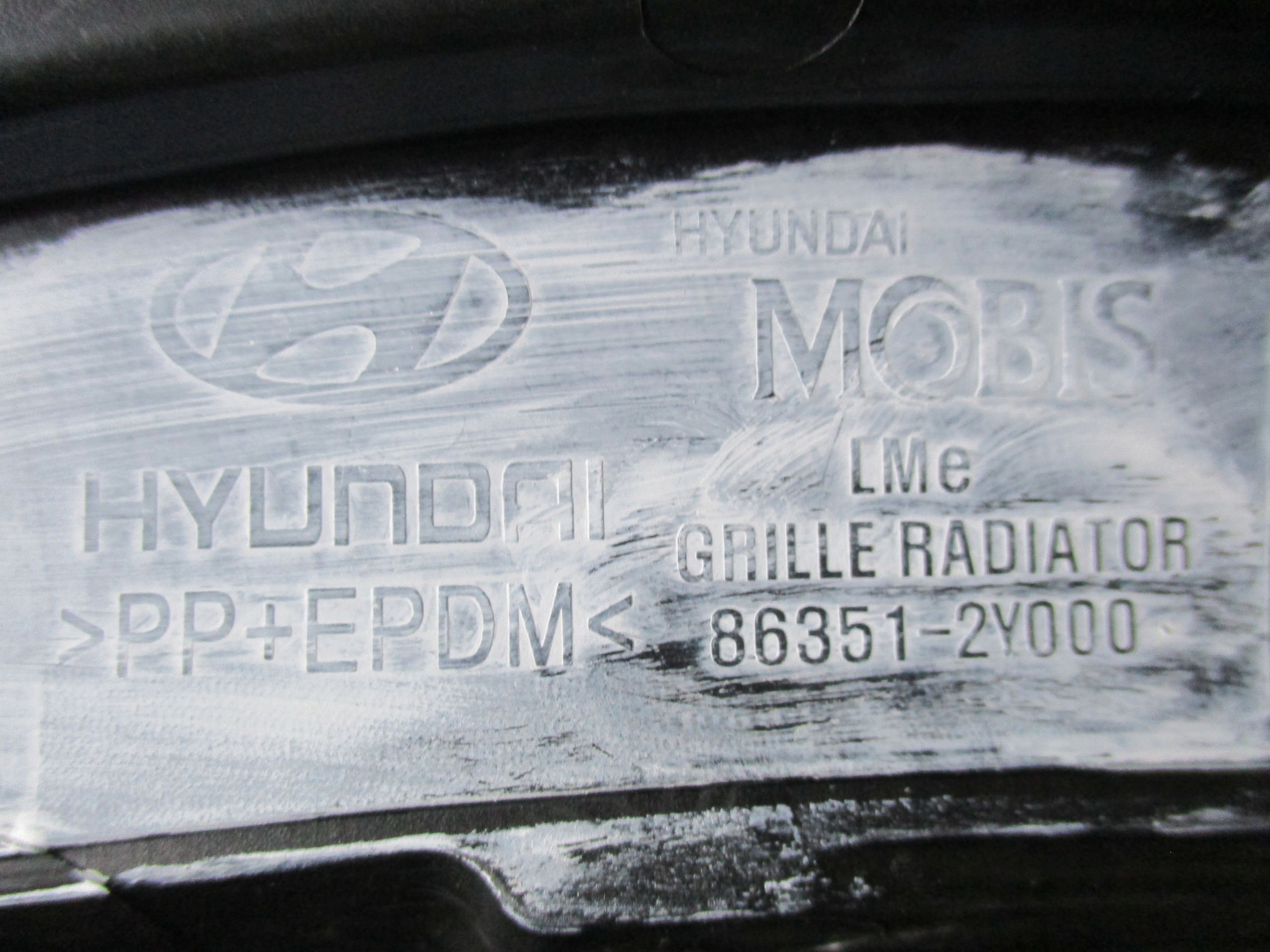 Grill Hyundai ix 35 86351-2Y000