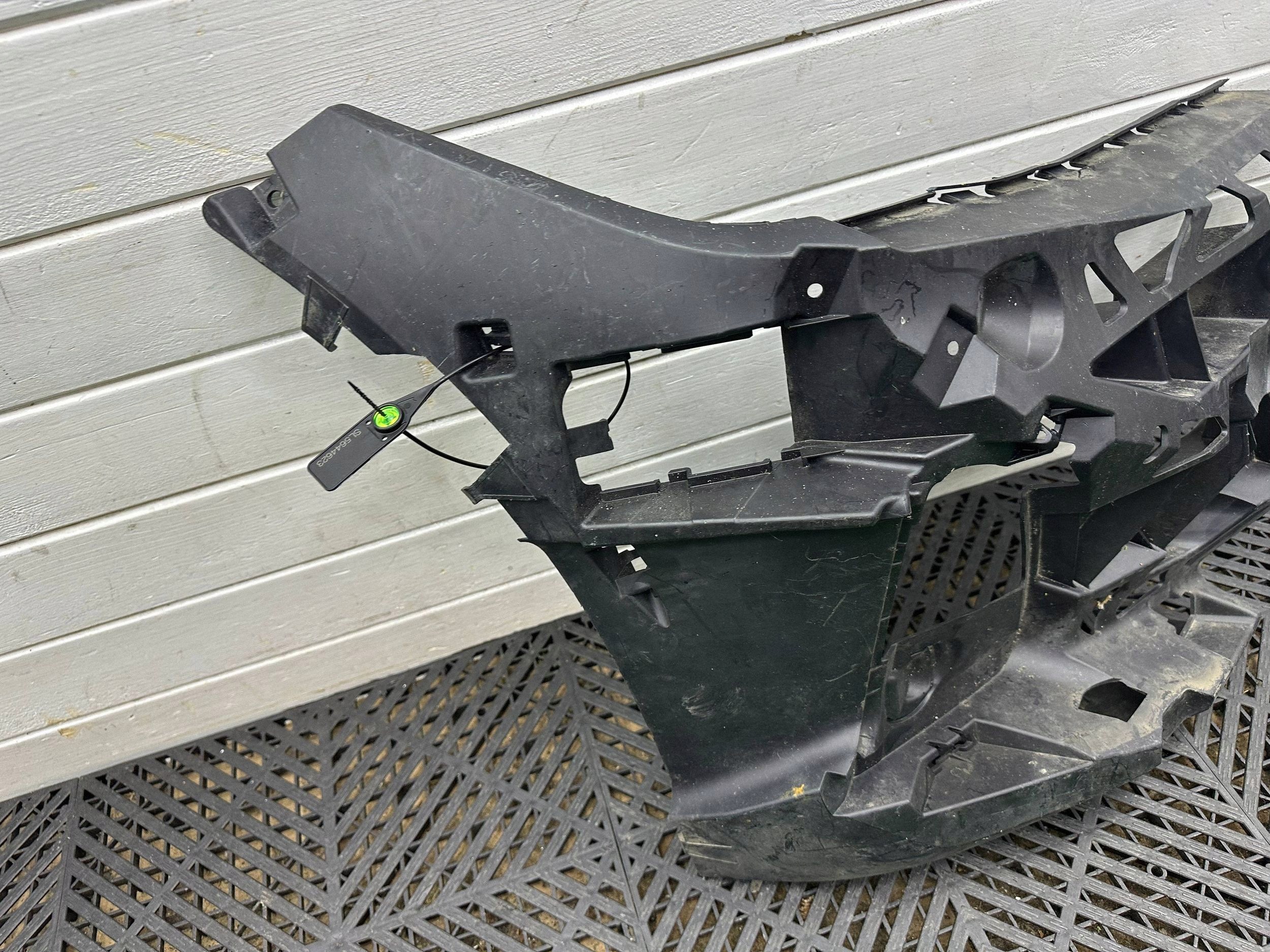bumper bracket of the front front side right BMW 3 G20 G21 LCI 5A1BF62