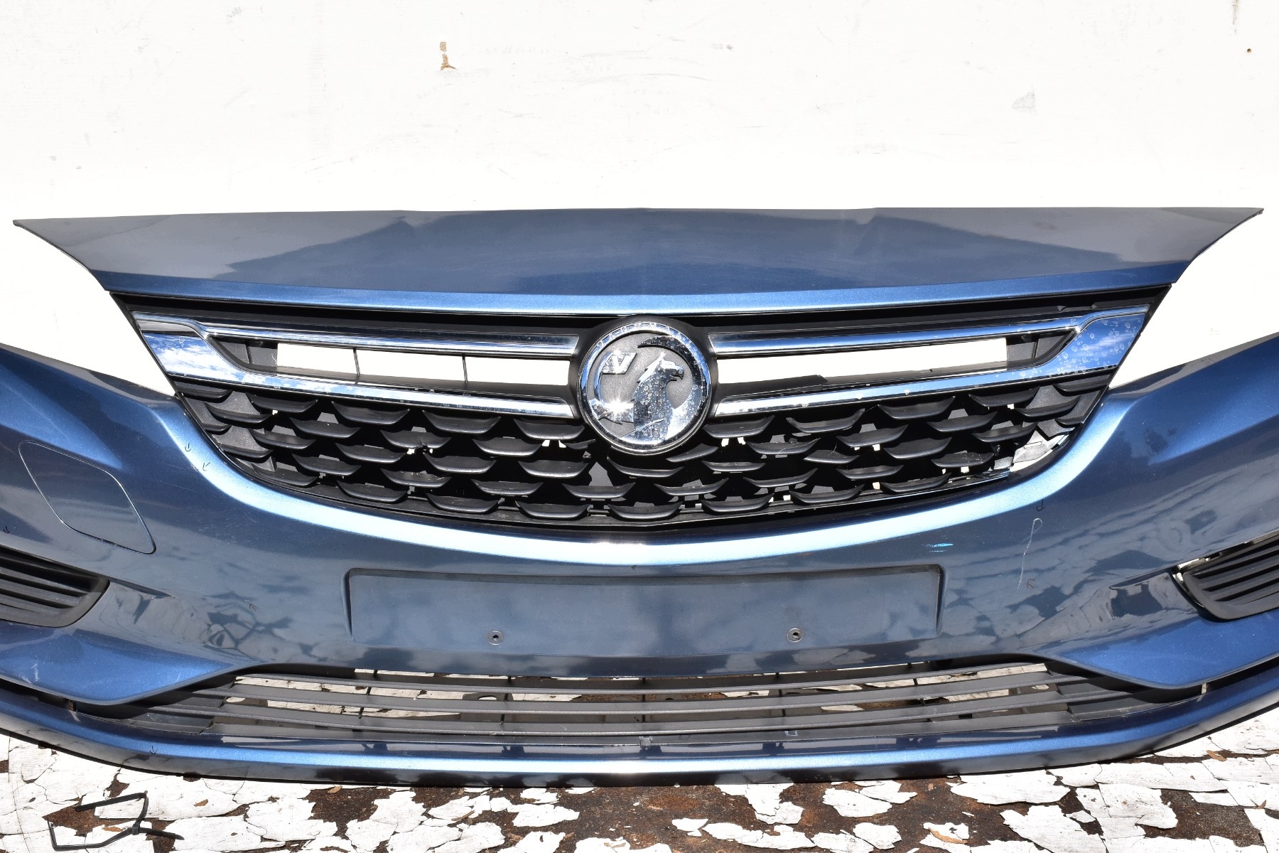 bumper front OPEL ASTRA K 2015-2019 Kod lakieru: 22S