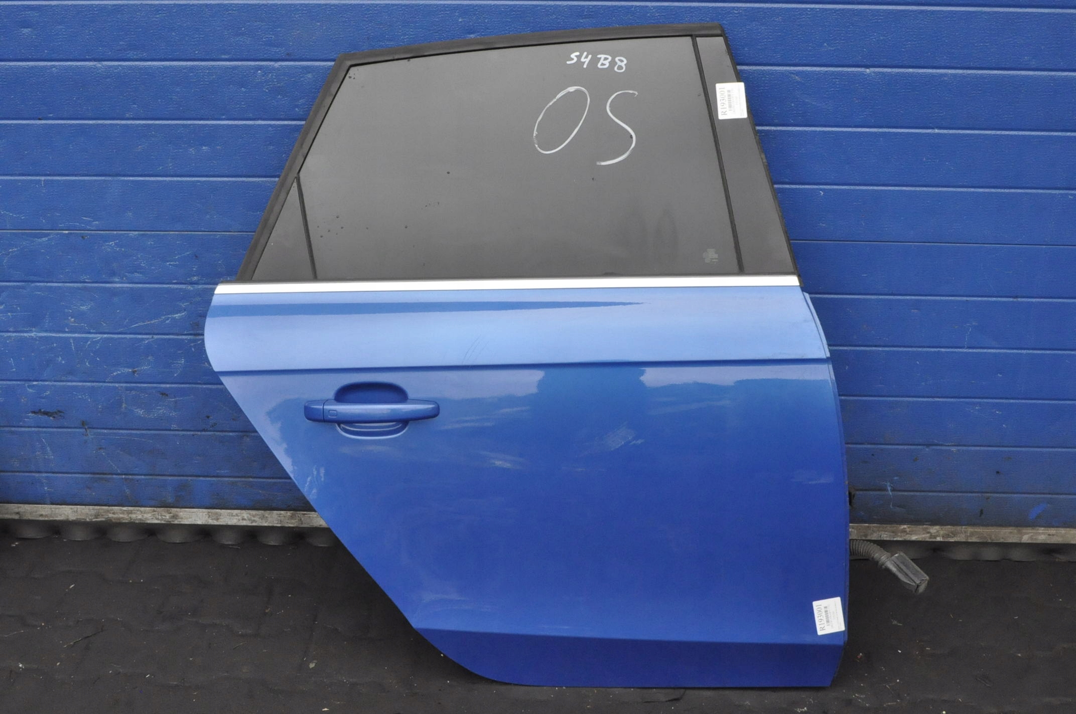 AUDI A4 B8 DRZWI PRAWY TYŁ TYLNE KOMBI KOMPLETNE