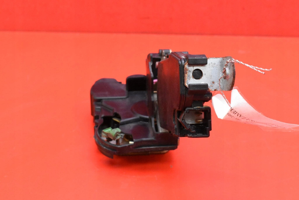 lock door right front front EU SUBARU OUTBACK 2 II LIFT 01-03