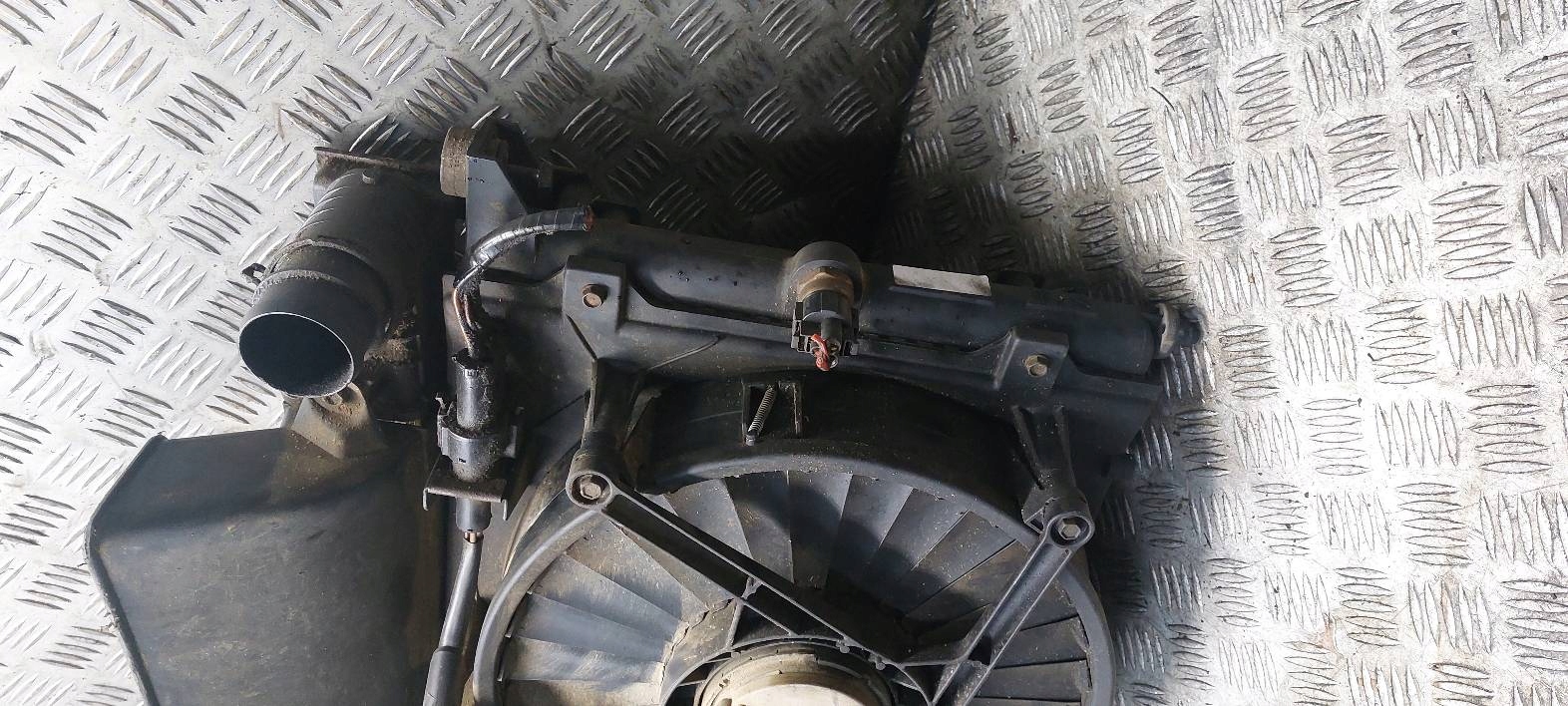 chladič vody + ventilátor VOLKSWAGEN SHARAN MK1 1.9 TDI