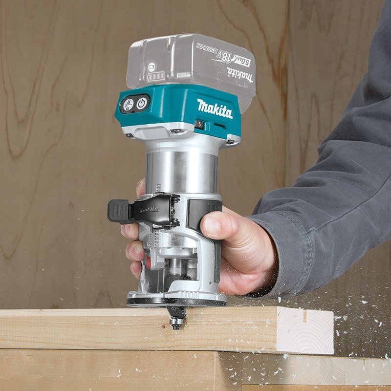 MAKITA AKUMULATOROWA FREZARKO-WYCINARKA 18V DRT50ZX4 Skok zespołu frezowego 40 mm