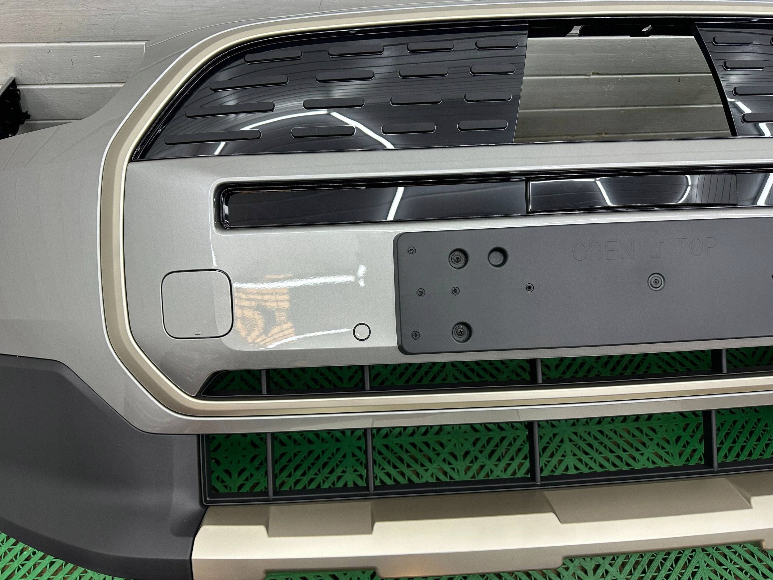 front bumper Mini Countryman U25 complete colour C67 MELTLNG SILVER